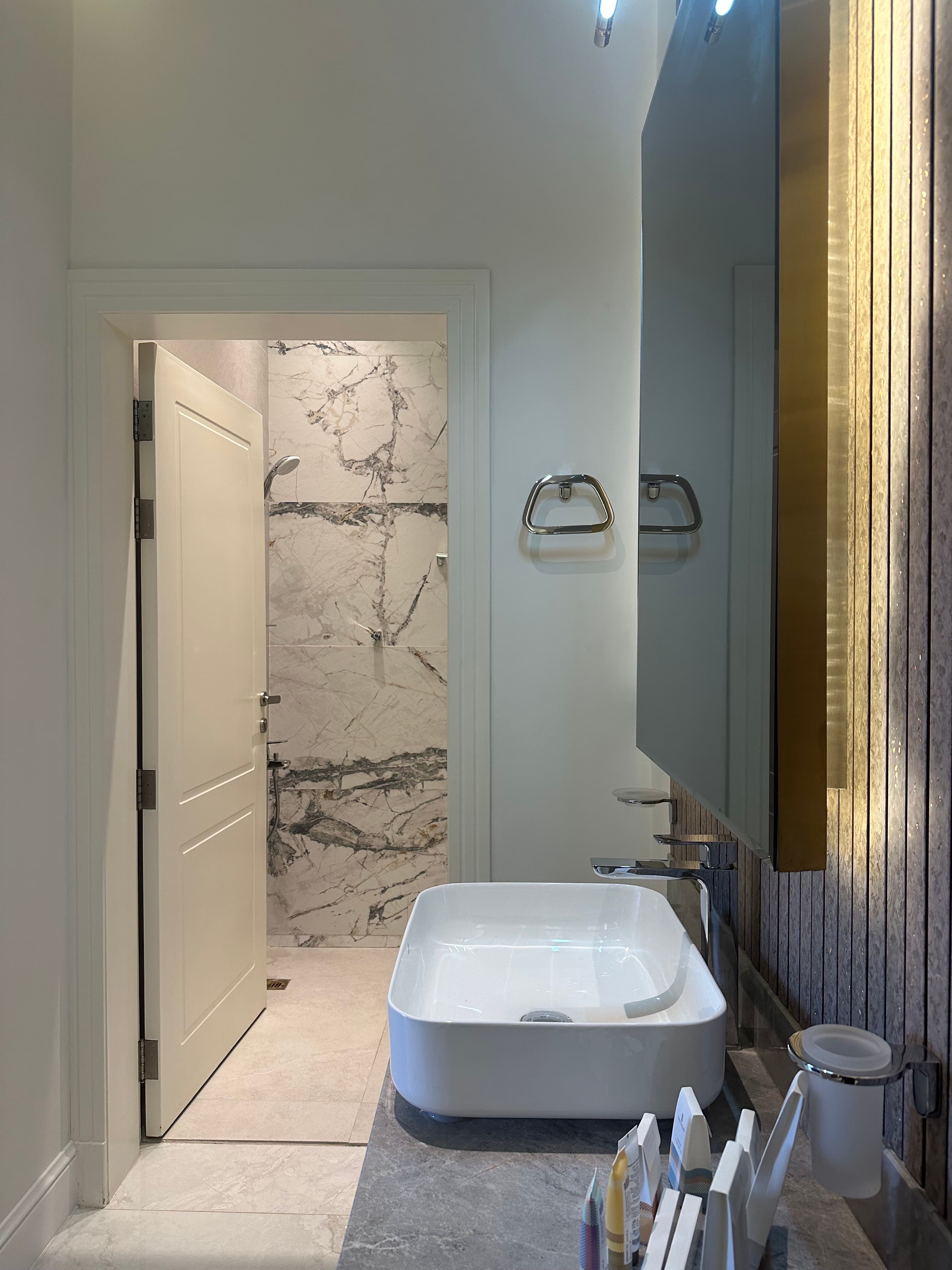 شقه أنيقه ثلاث غرف رائعه 8