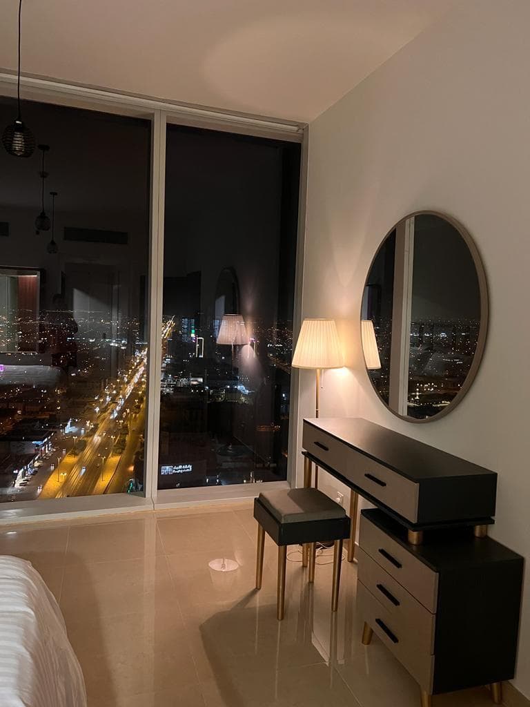 شقة فاخرة في برج مميز 5