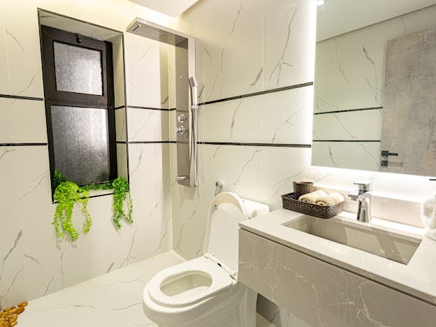 شقه ببلكونه مطله على البحر 10