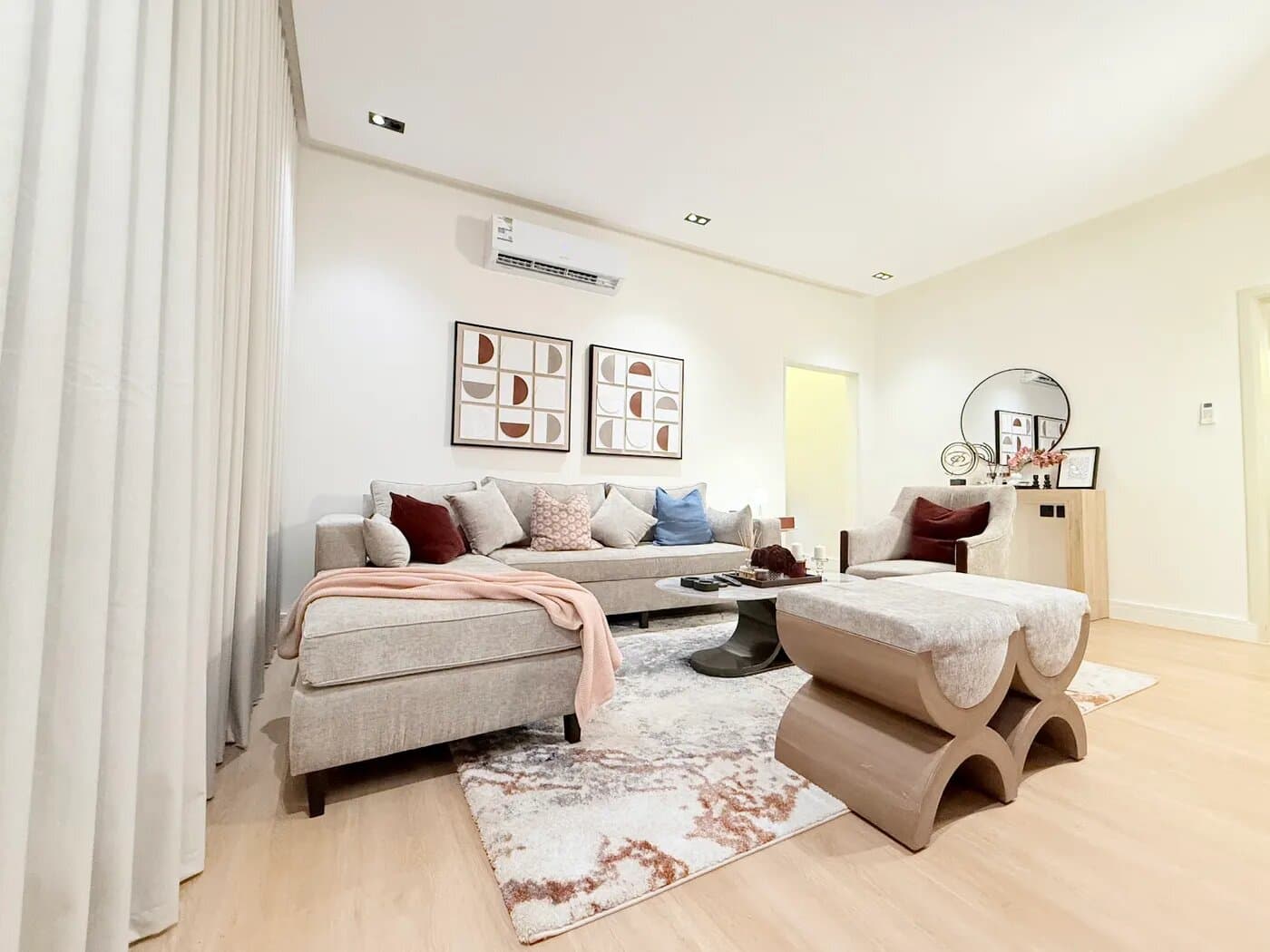 شقة بغرفة نوم وصاله وبلكونه 10