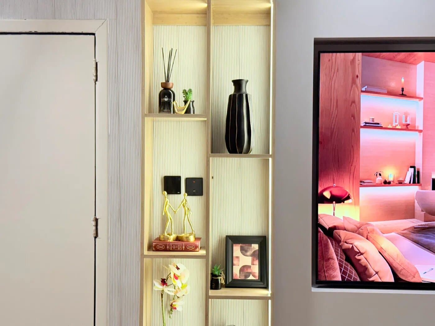 شقة بغرفة نوم وصاله وبلكونه 11