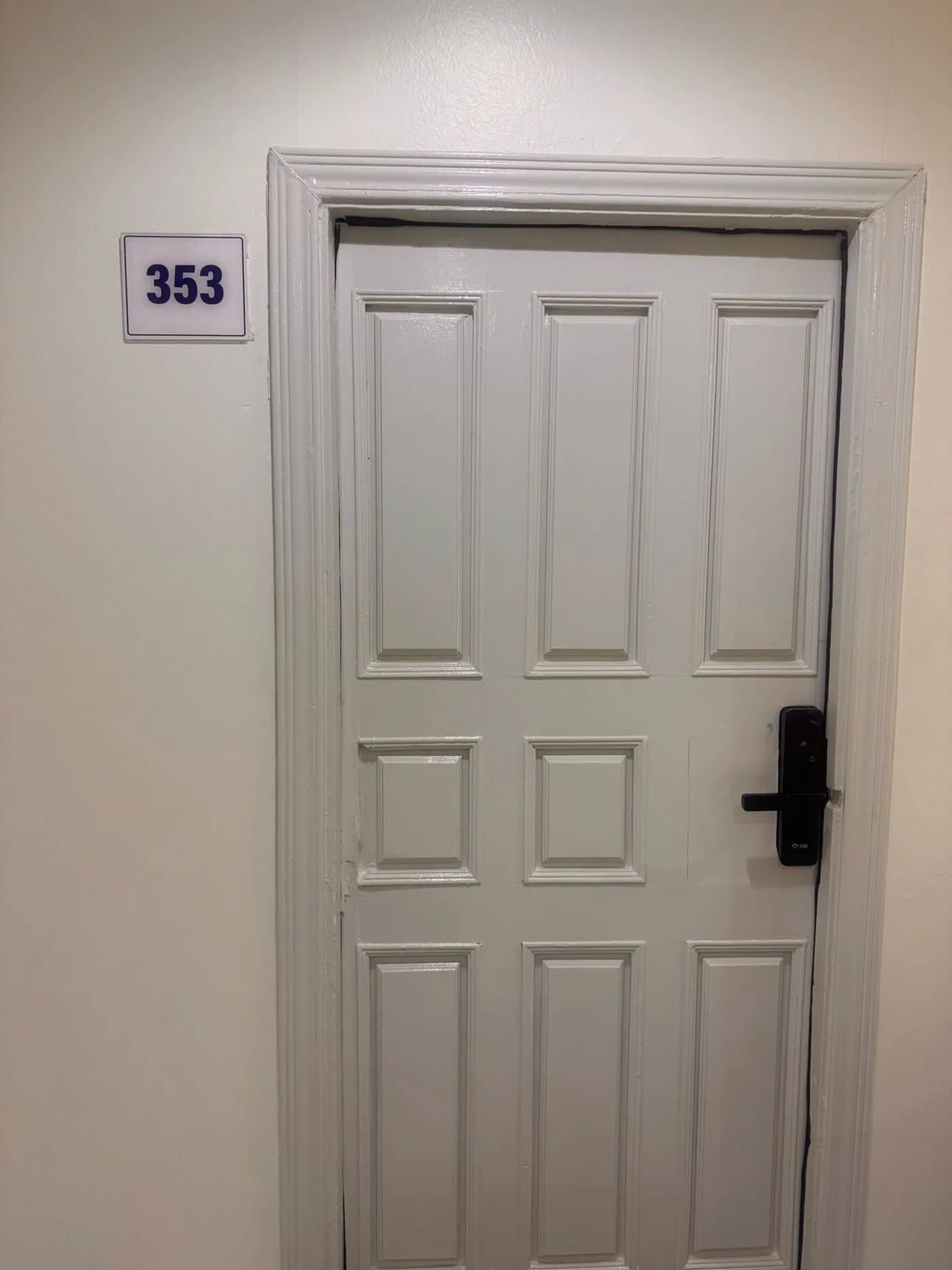 استديو بسرير ماستر بدخول ذكي 2