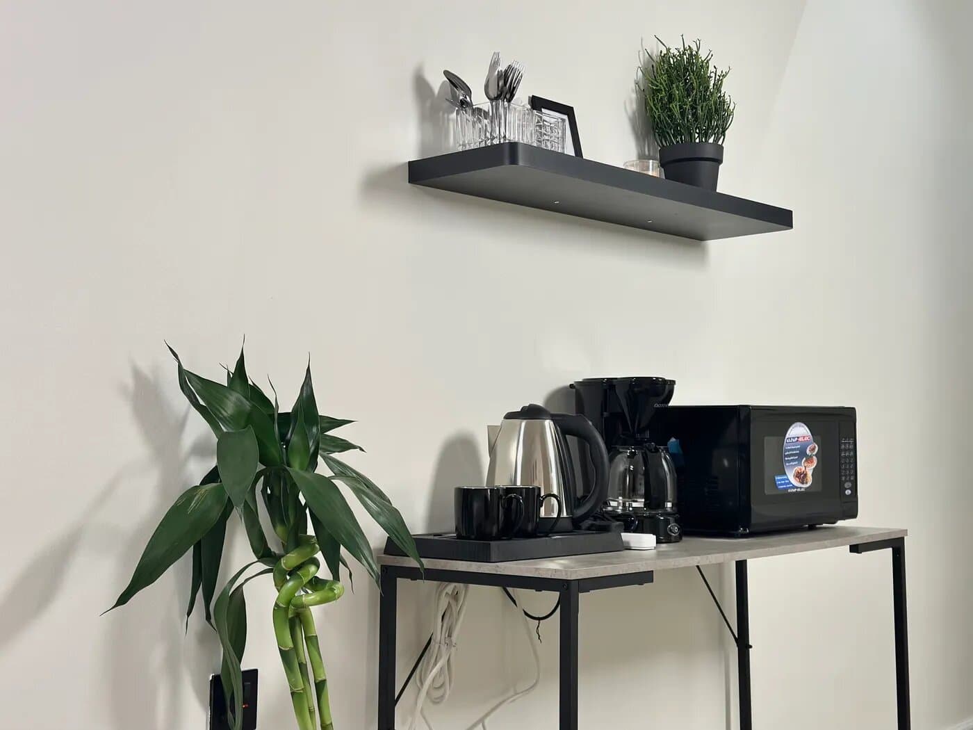 استديو هادئ بسريرماستر بدخول ذكي 4