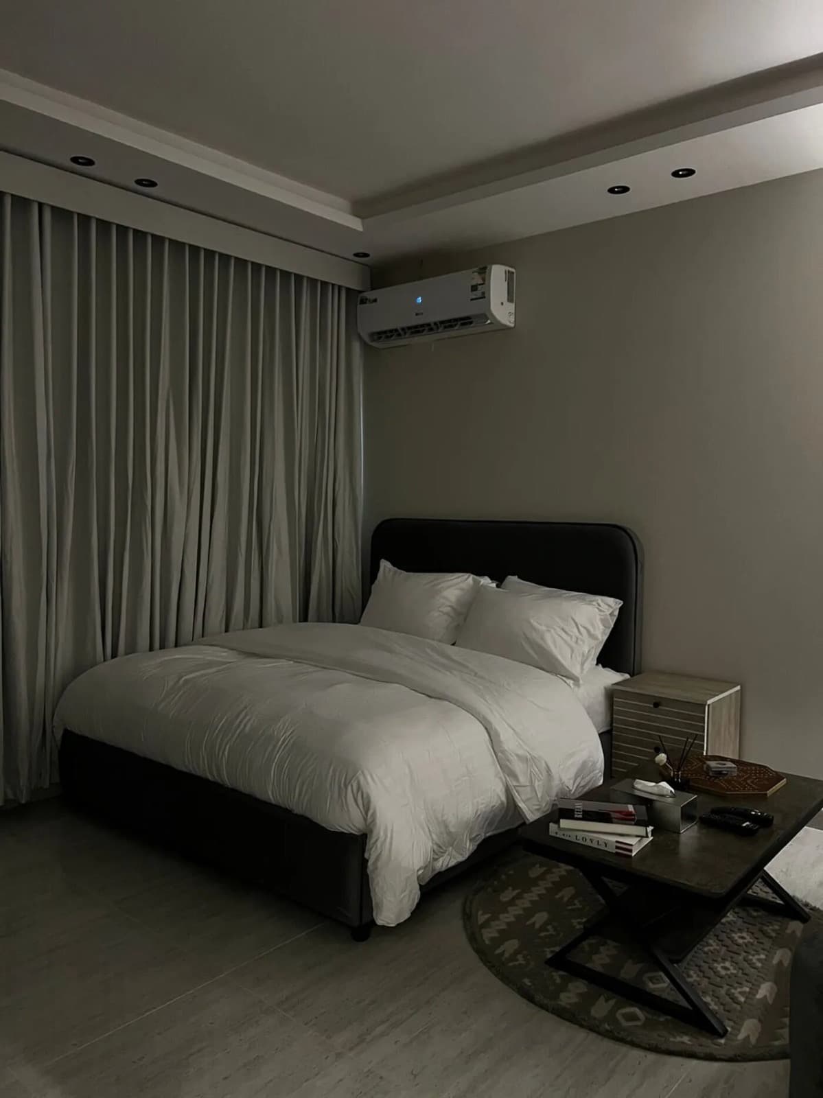 استوديو بسرير ماستر وجالسة جانبية 6