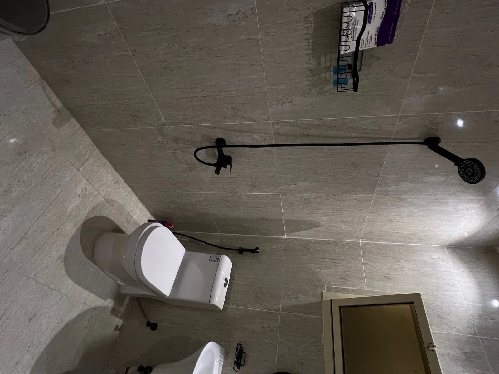 استوديو بسرير ماستر وجالسة جانبية 9