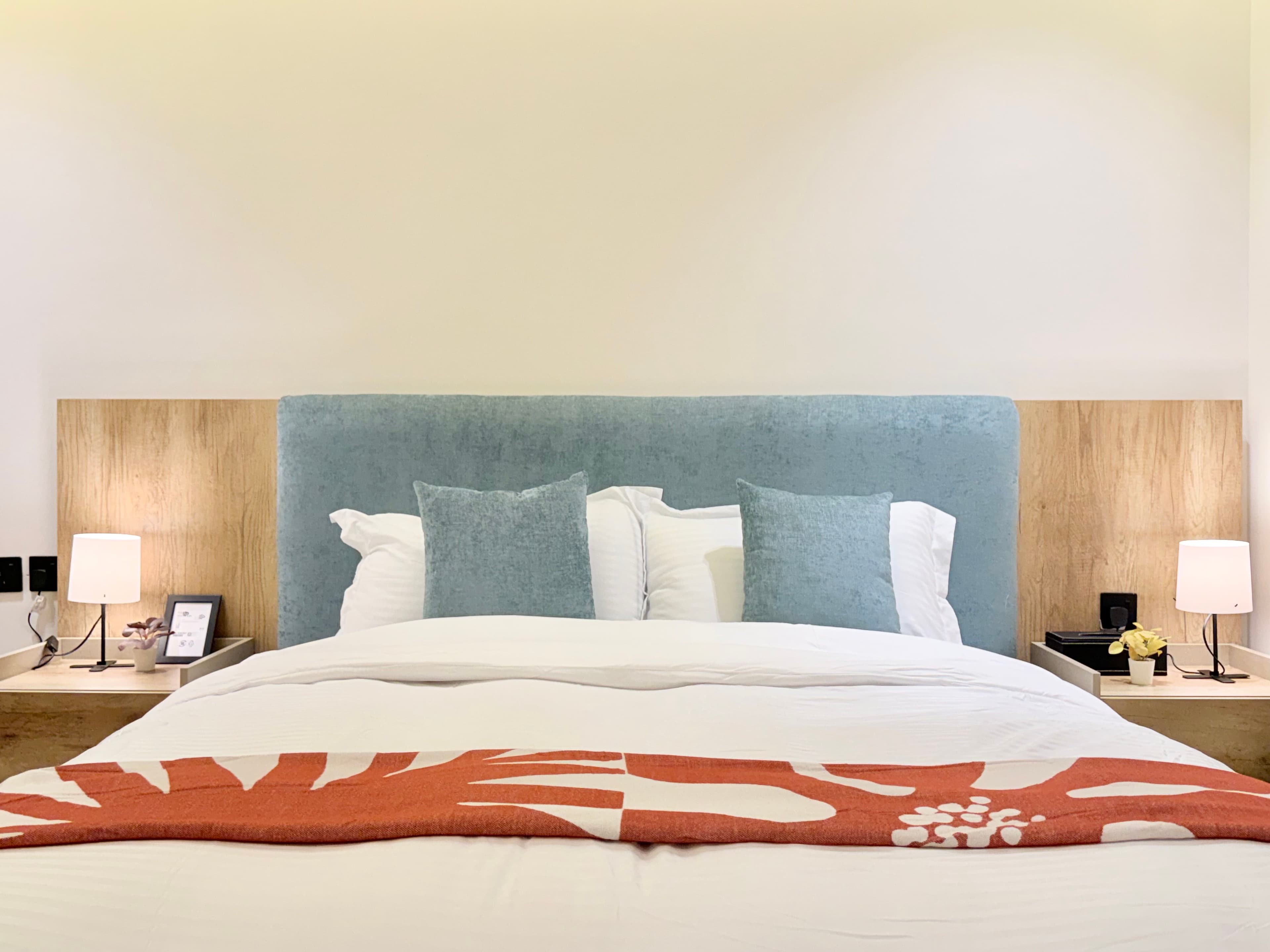 استوديو انيق وهادئ 1