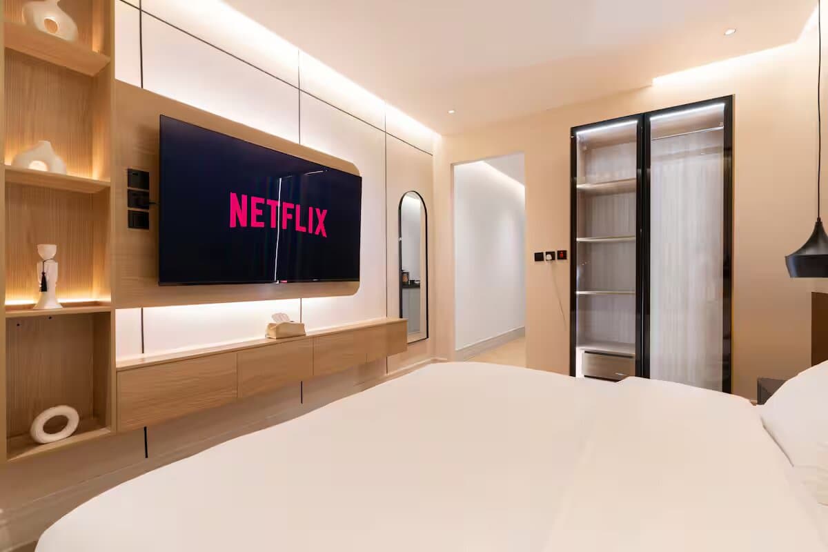 استديو فاخر بجاكوزي 1