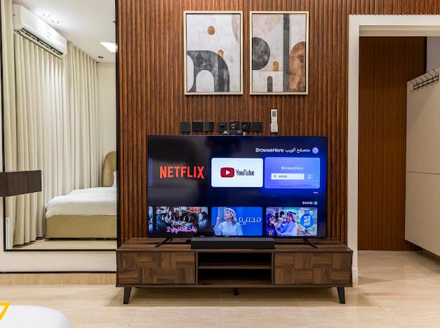 استديو بمدخل خاص 1