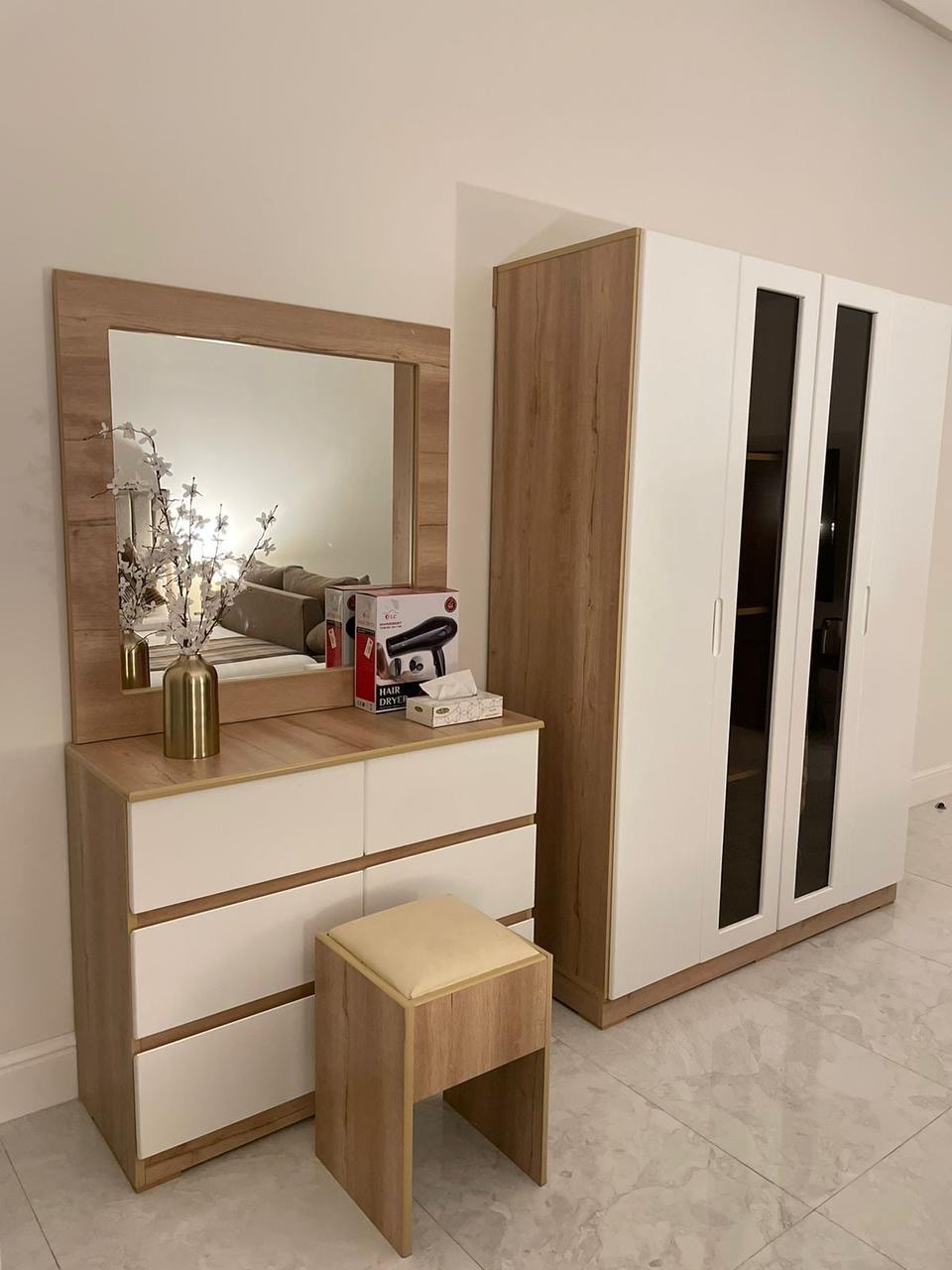 استديو انيق هادئ بدخول زاتي 5