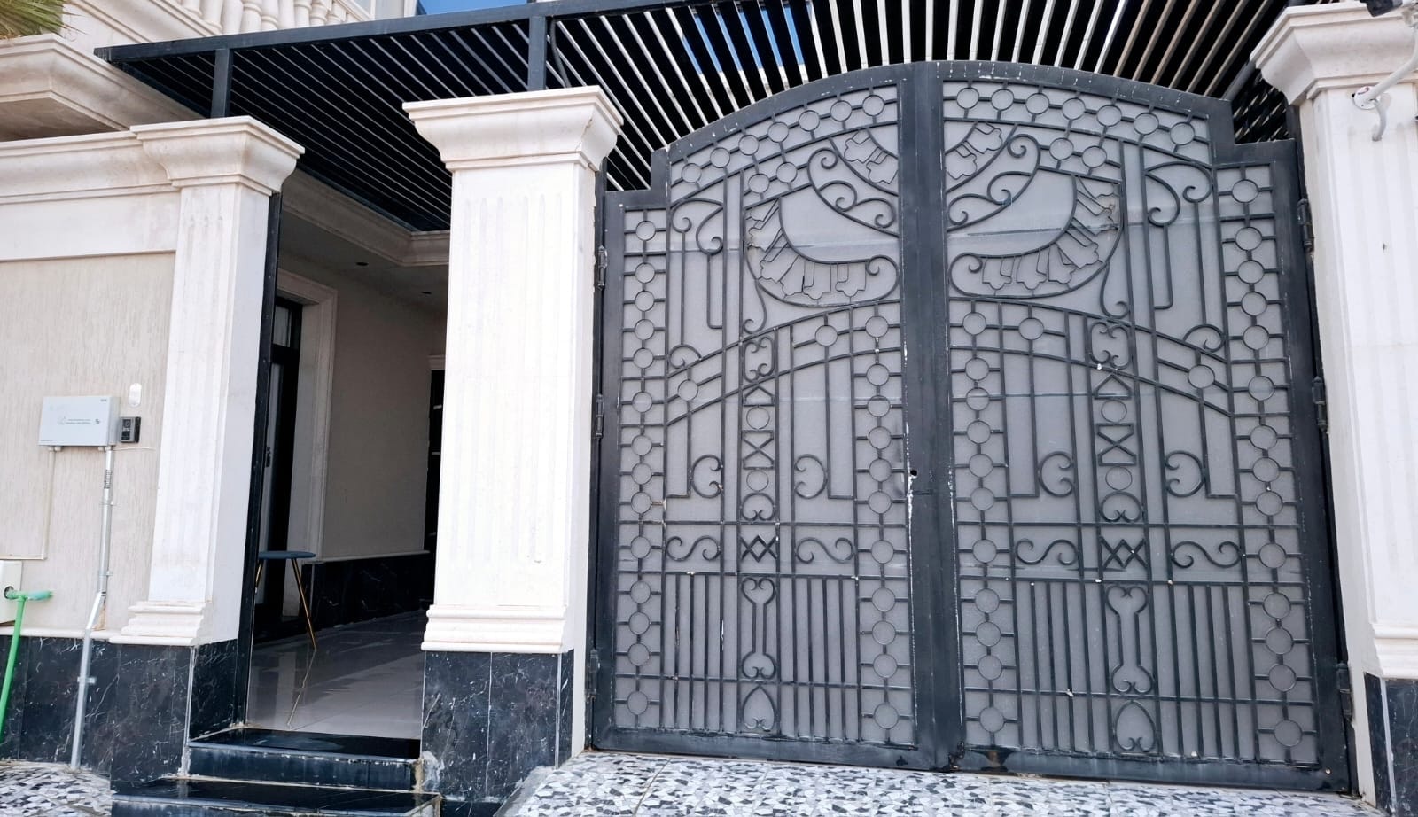 دور ارضي بصاله ومجلس وغرف نوم متميز 4