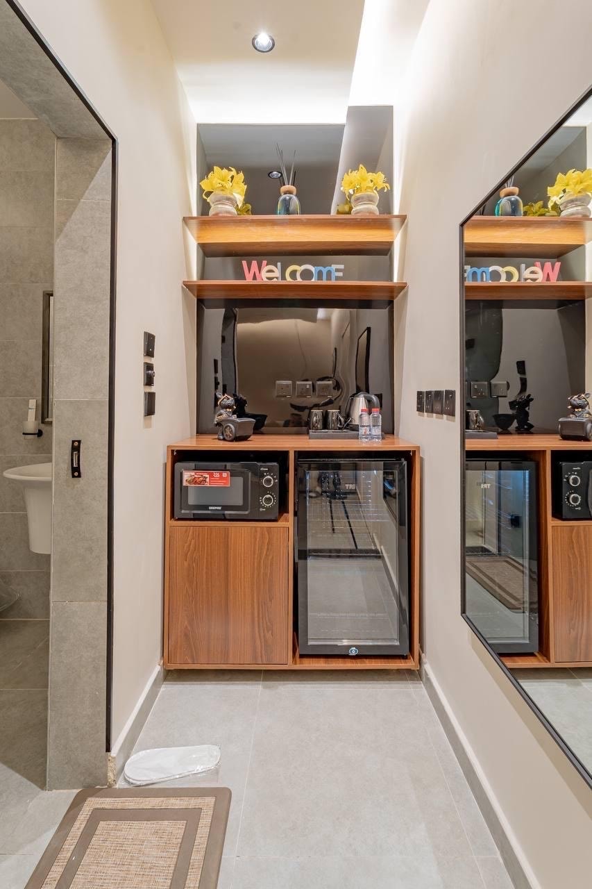 Modern Cozy Studio 5