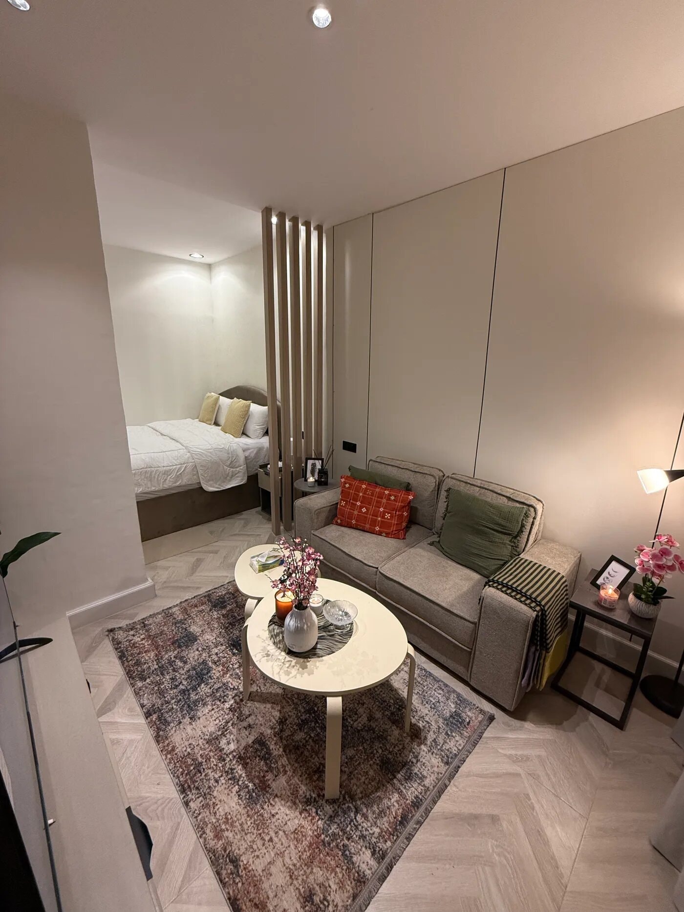 استديو هادئ بسريرماستر بدخول ذكي 6