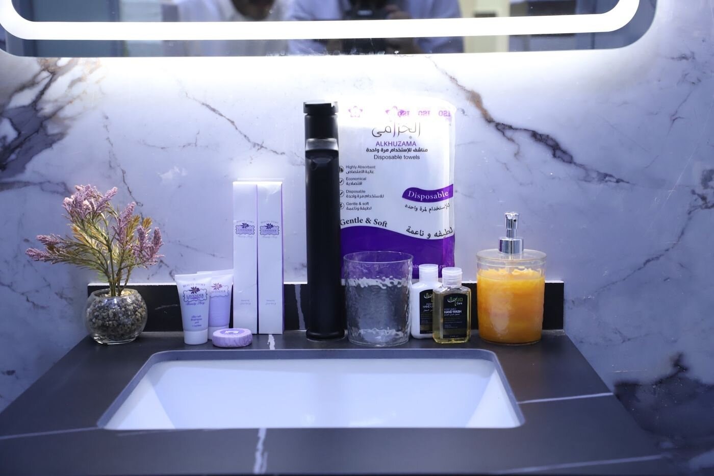 استديو هادئ بسريرماستر بدخول ذكي 8