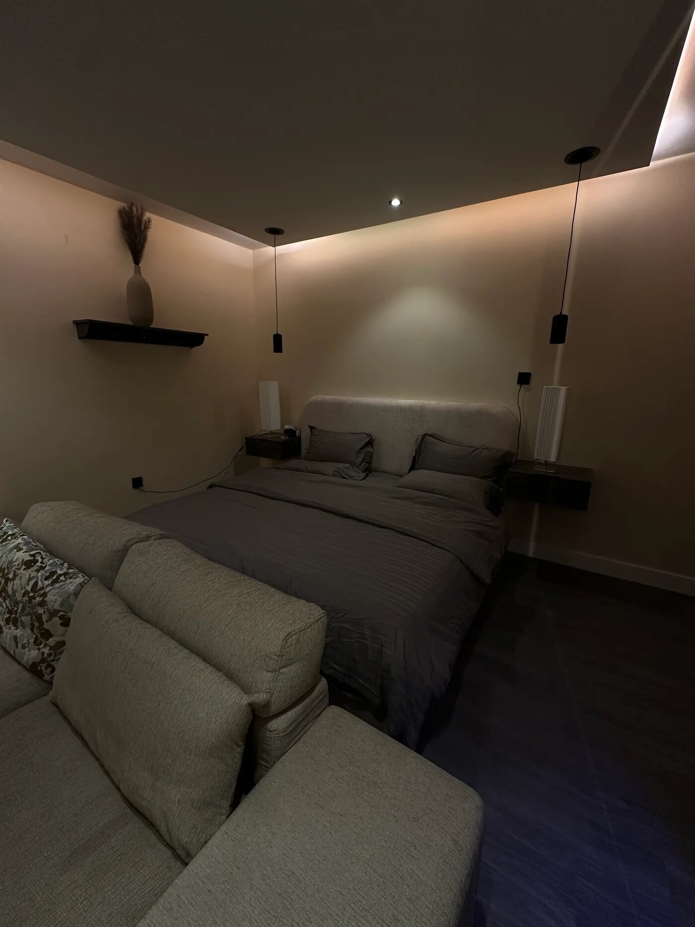 استديو هادئ بدخول ذاتي 2