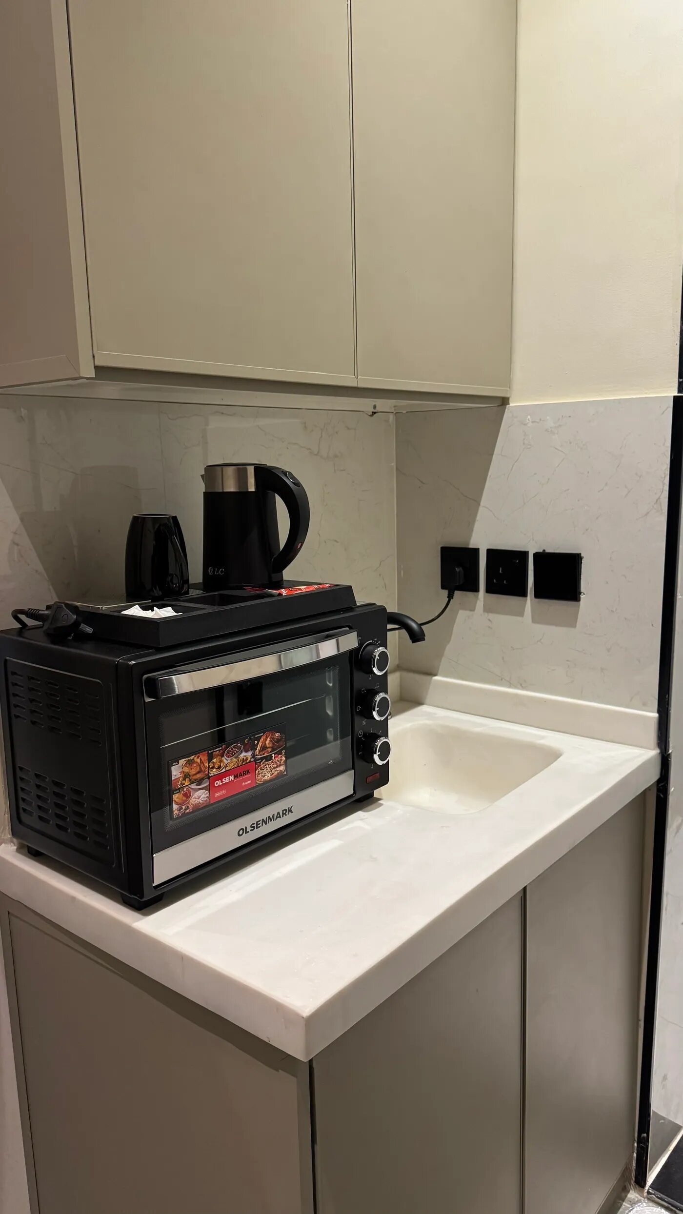 استديو بموقع مميز بدخول ذاتي 9