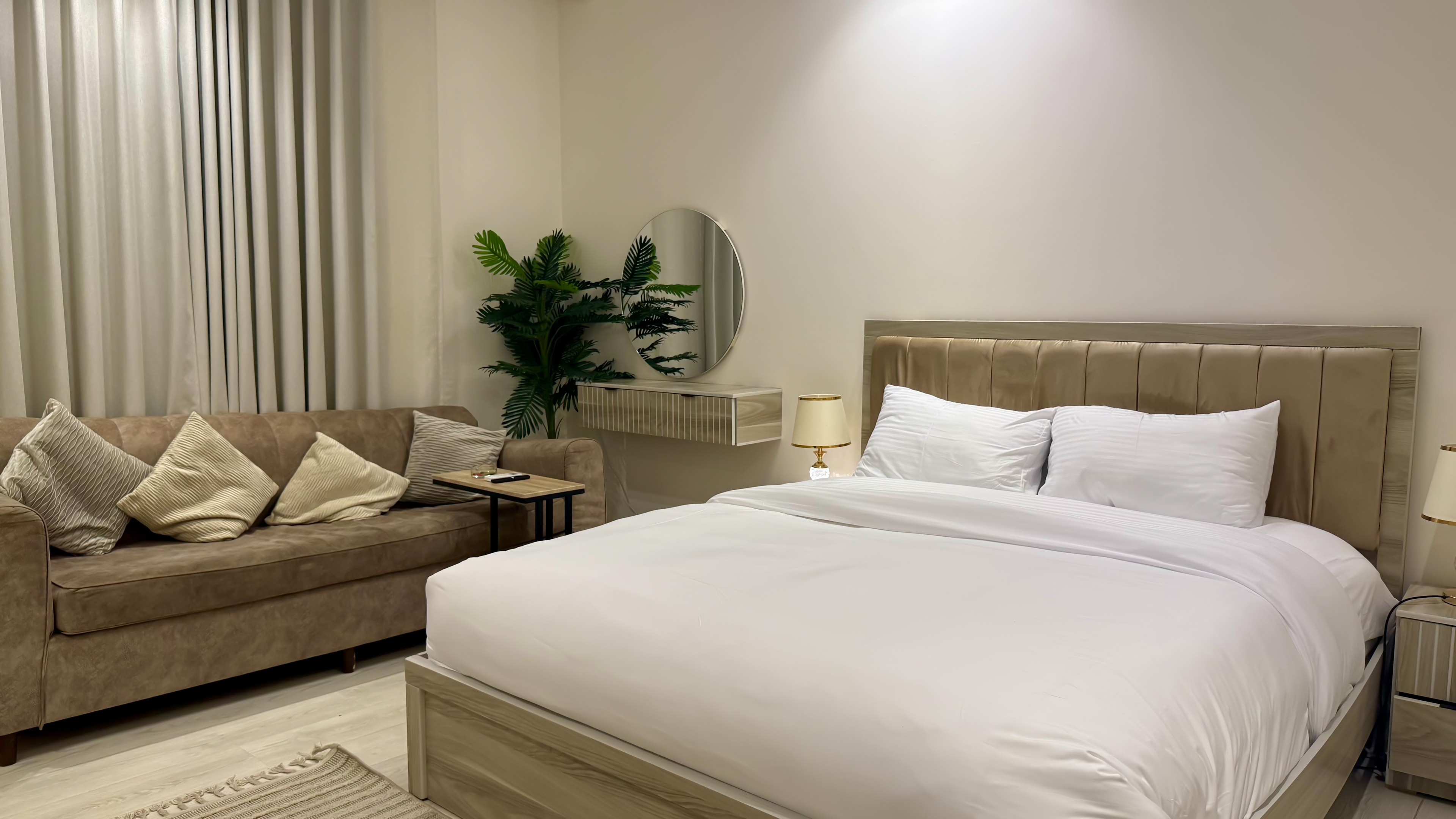 شقة بغرفة وصاله 10