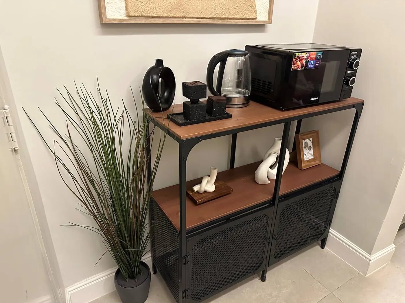 استديو مميز E4 9