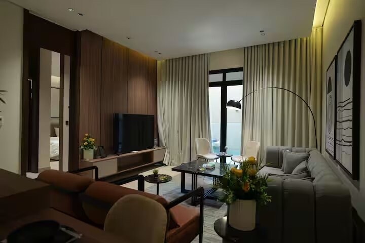 Luxe Retreat Pool Prime Spot 2