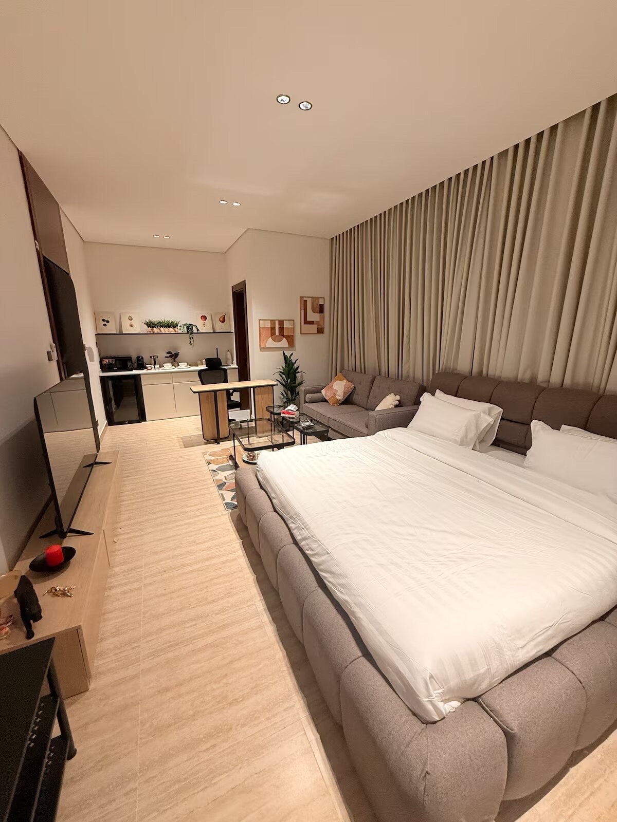 Luxe Retreat Pool Prime Spot 5