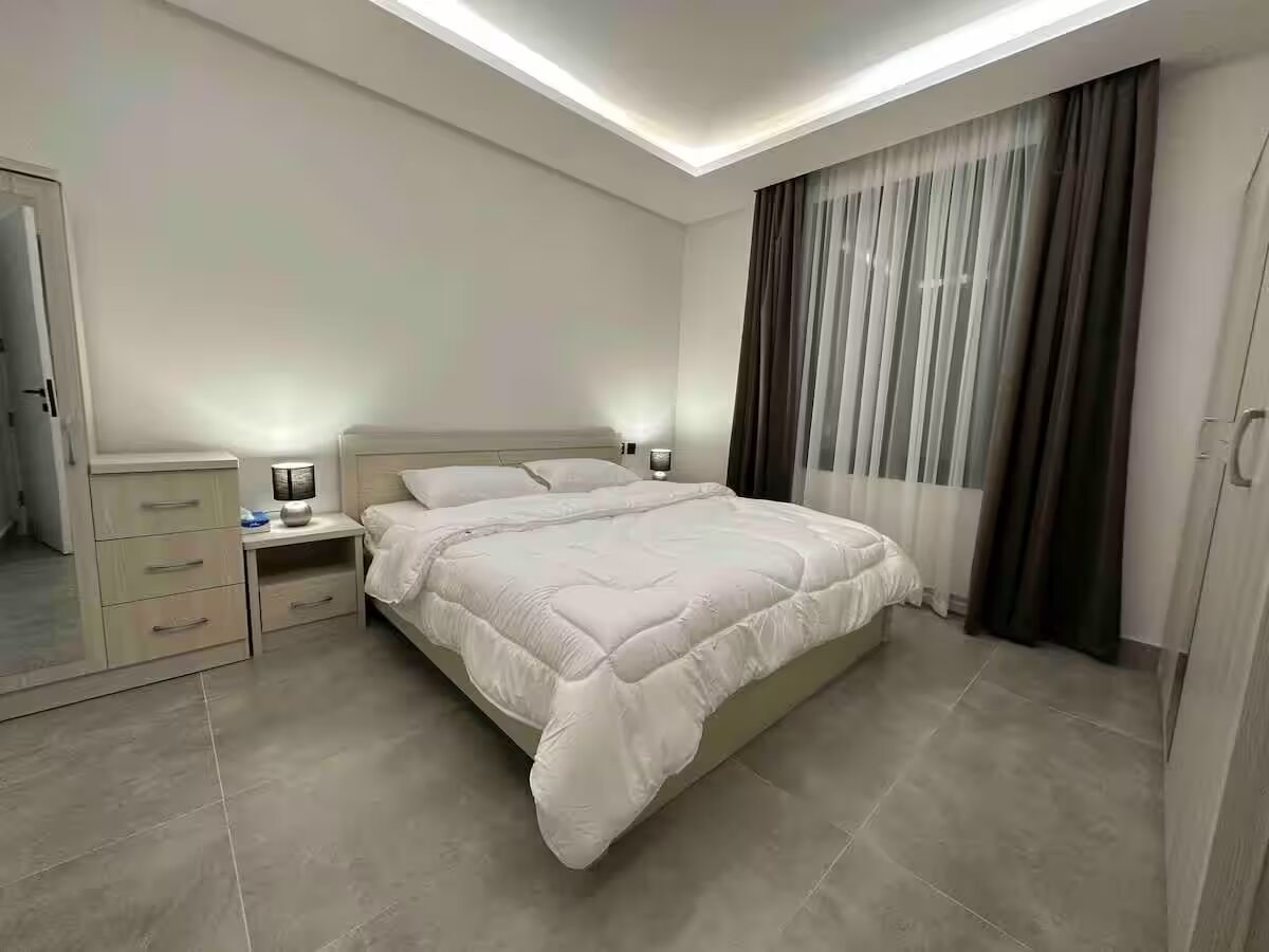 شقة 3غرف الملقا1 4