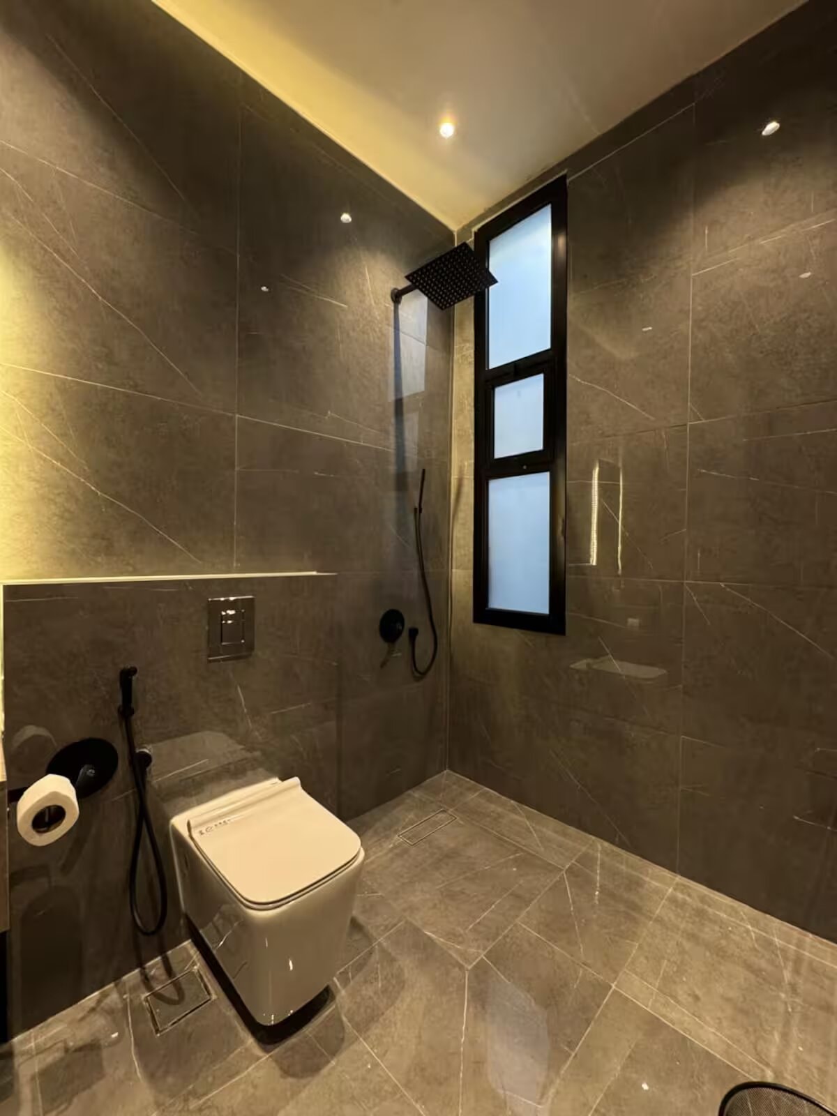 3غرف نوم وغرفة معيشة 10