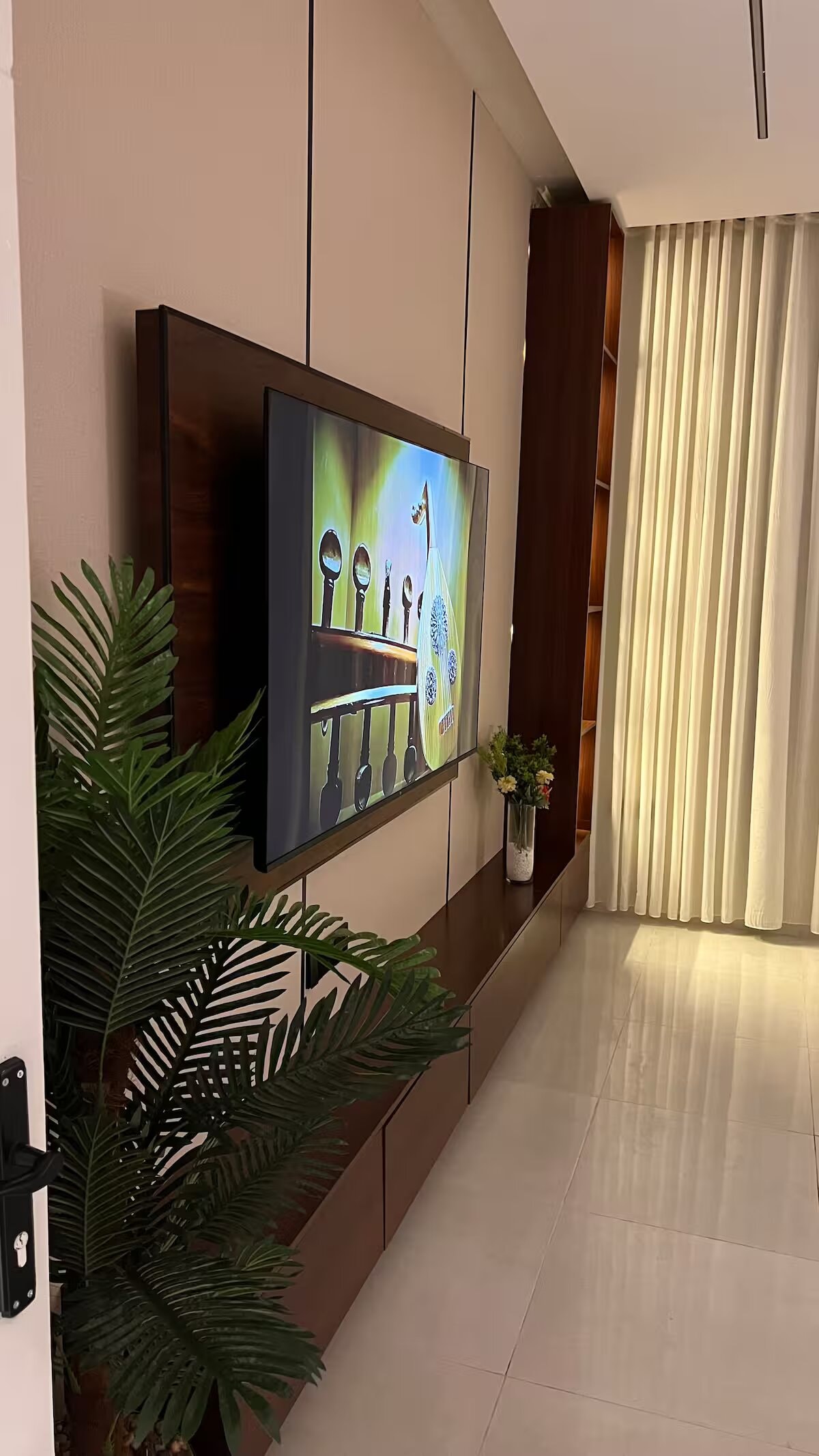 شقة في الملقا 6