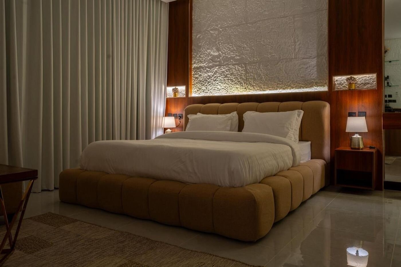 Golden Glow Apt, 65 4