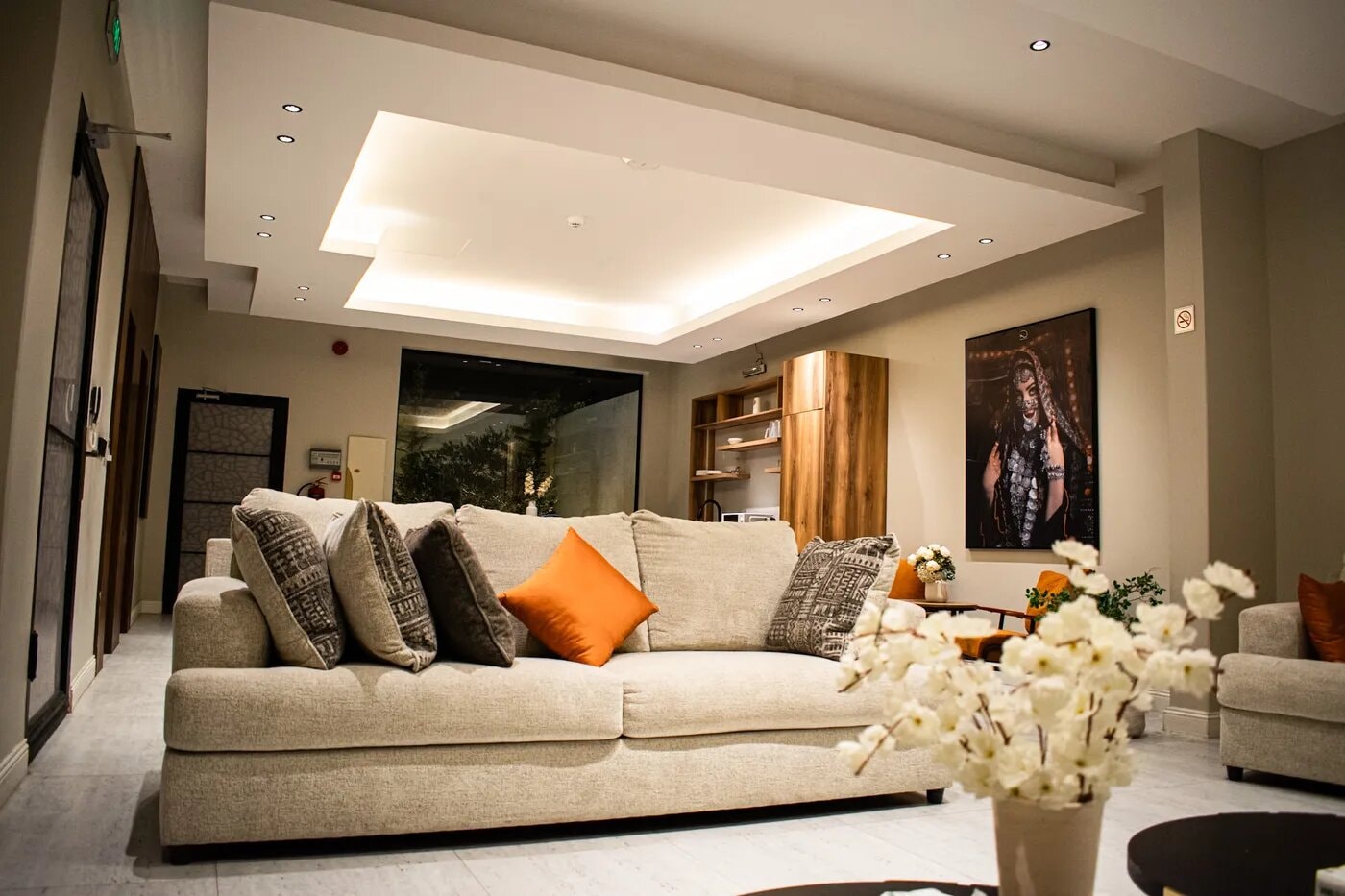 شاليه بصالة أنيقة 4