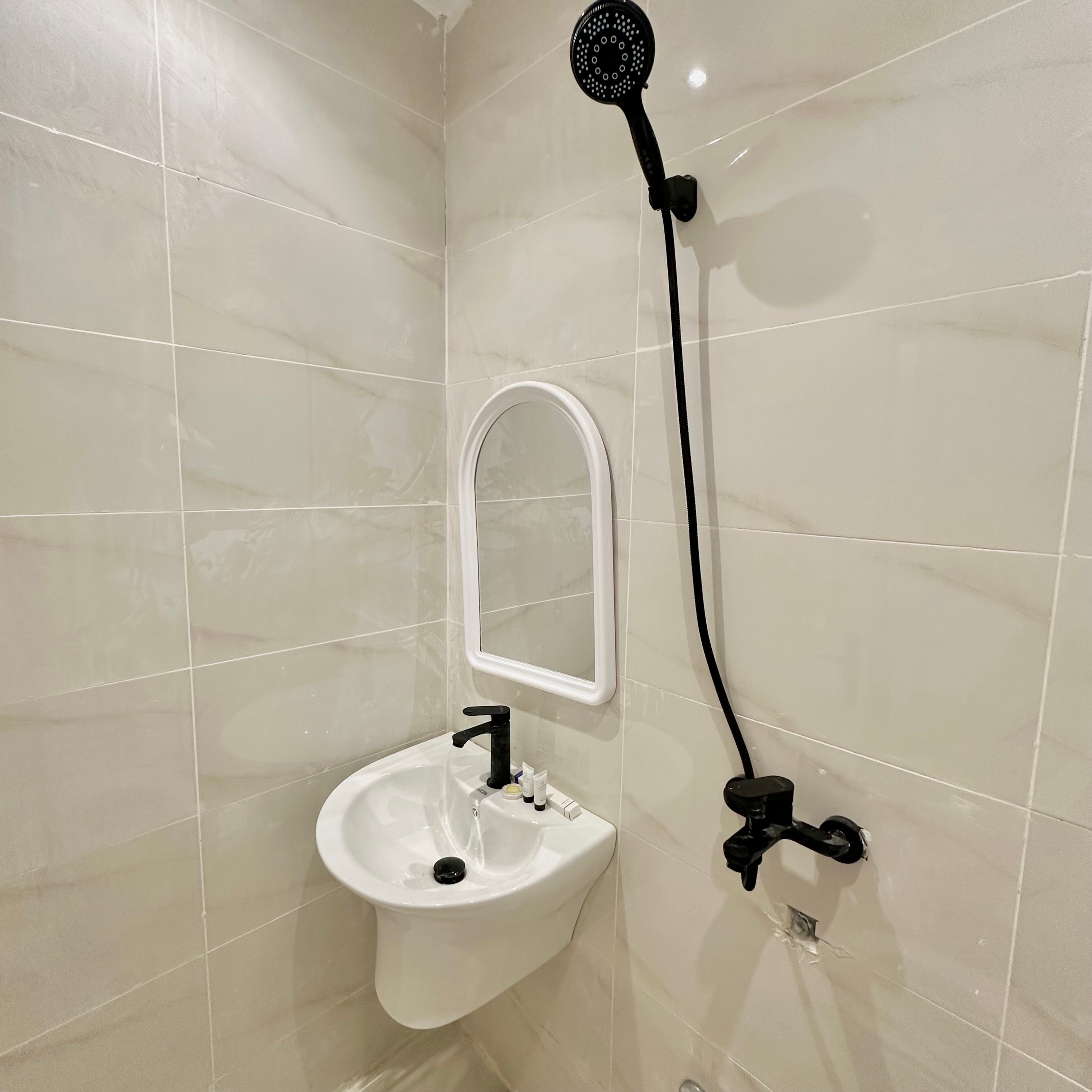 ستديو انيق دخول ذاتي 10