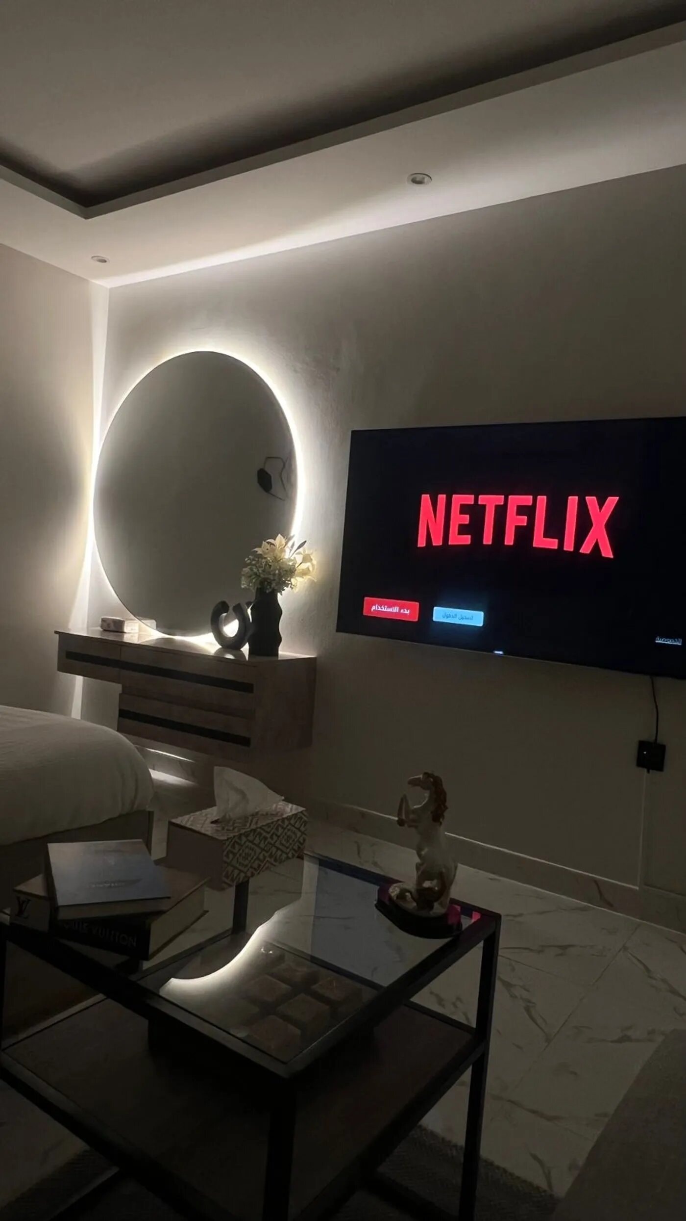 استديو بسرير ماستر 6