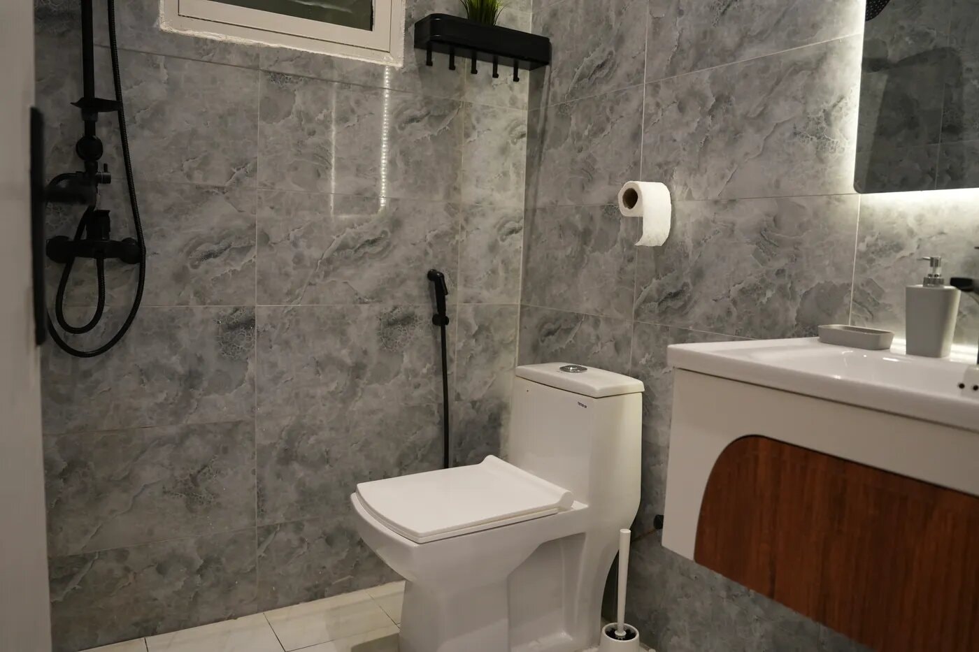 استديو بأثاث مريح 9