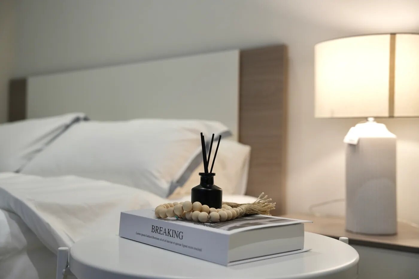 استديو بسرير ماستر 5