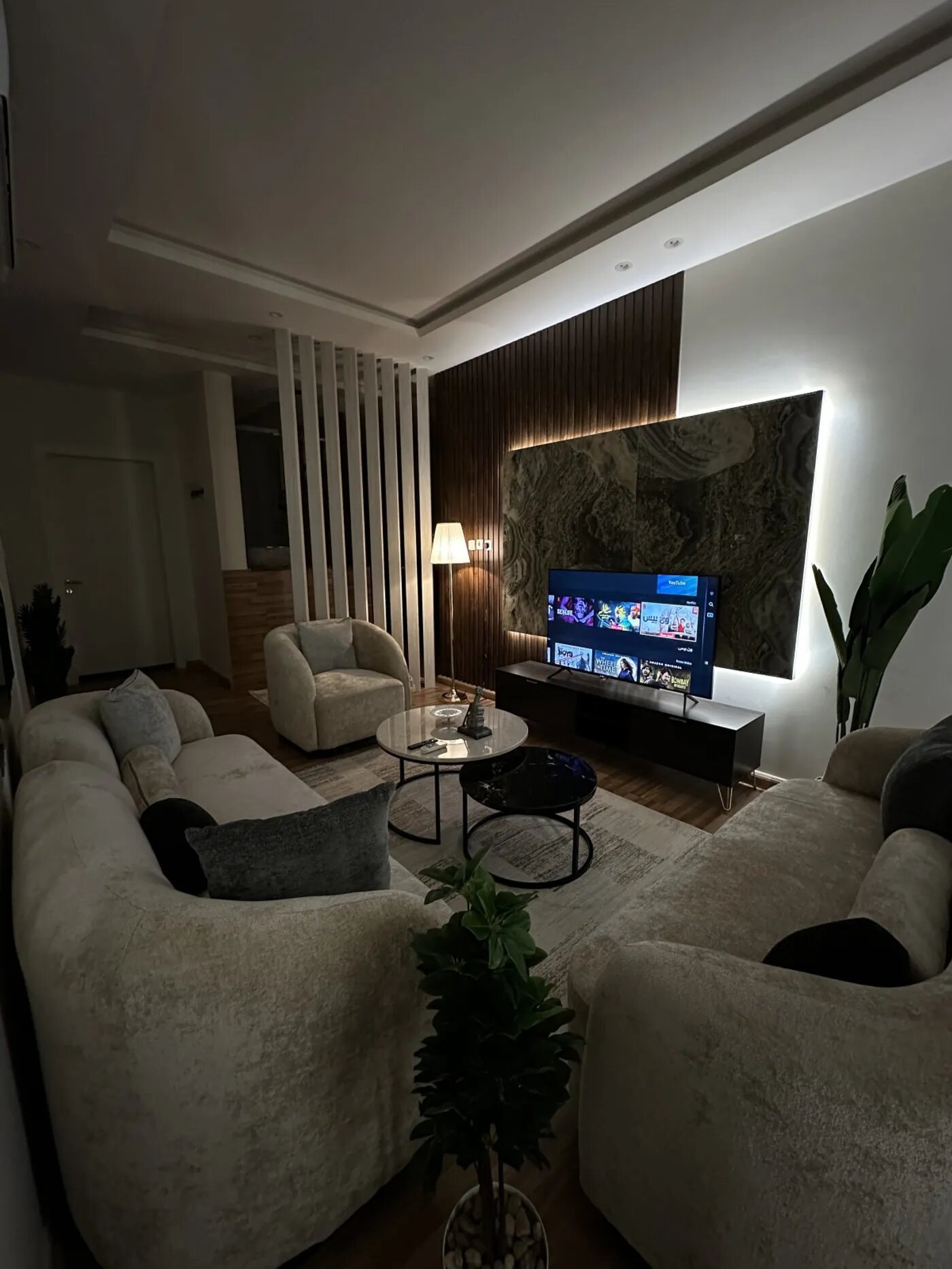 Apartment in Almalqa 2