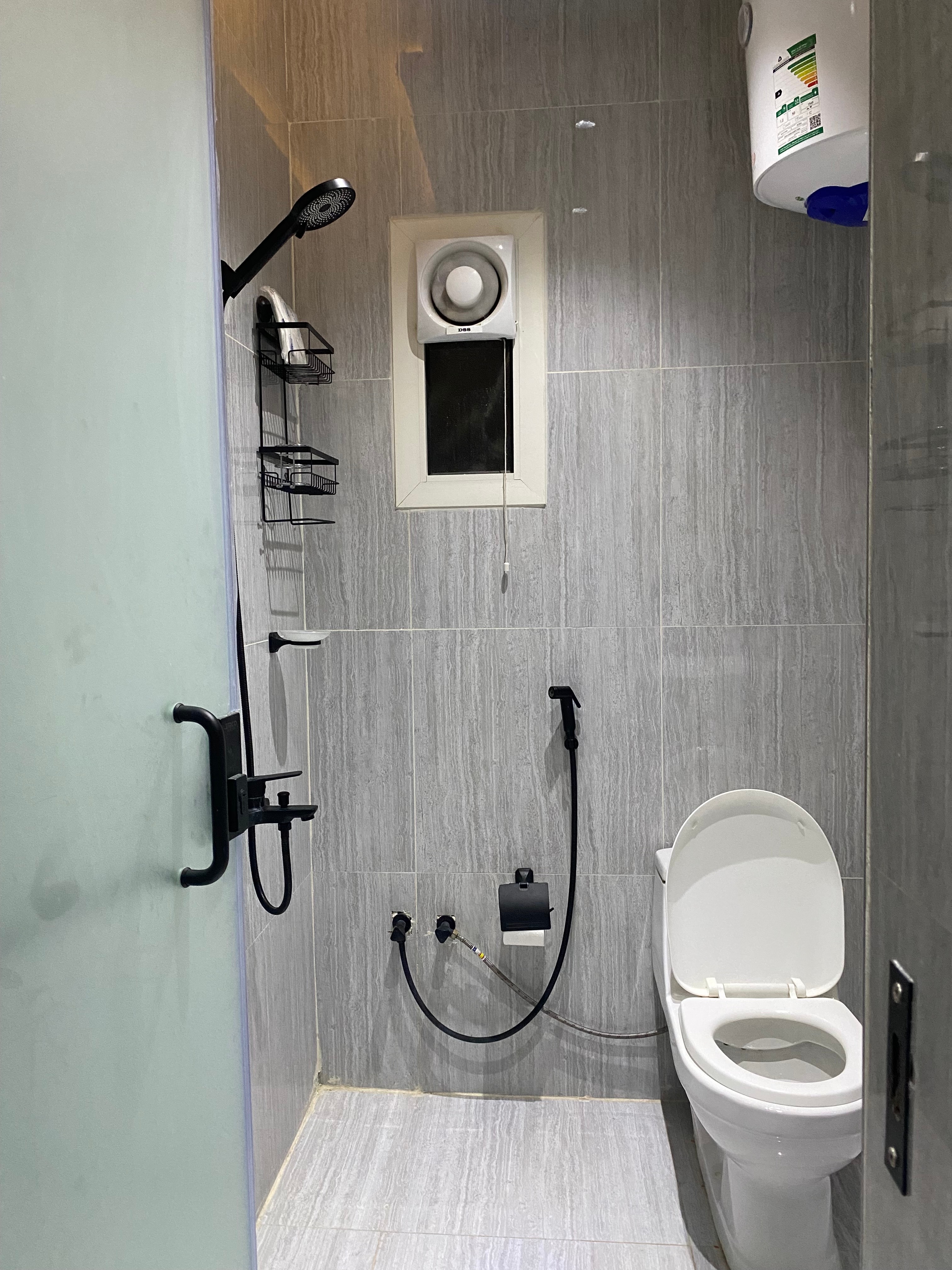 شقة غرفة وصالة 9