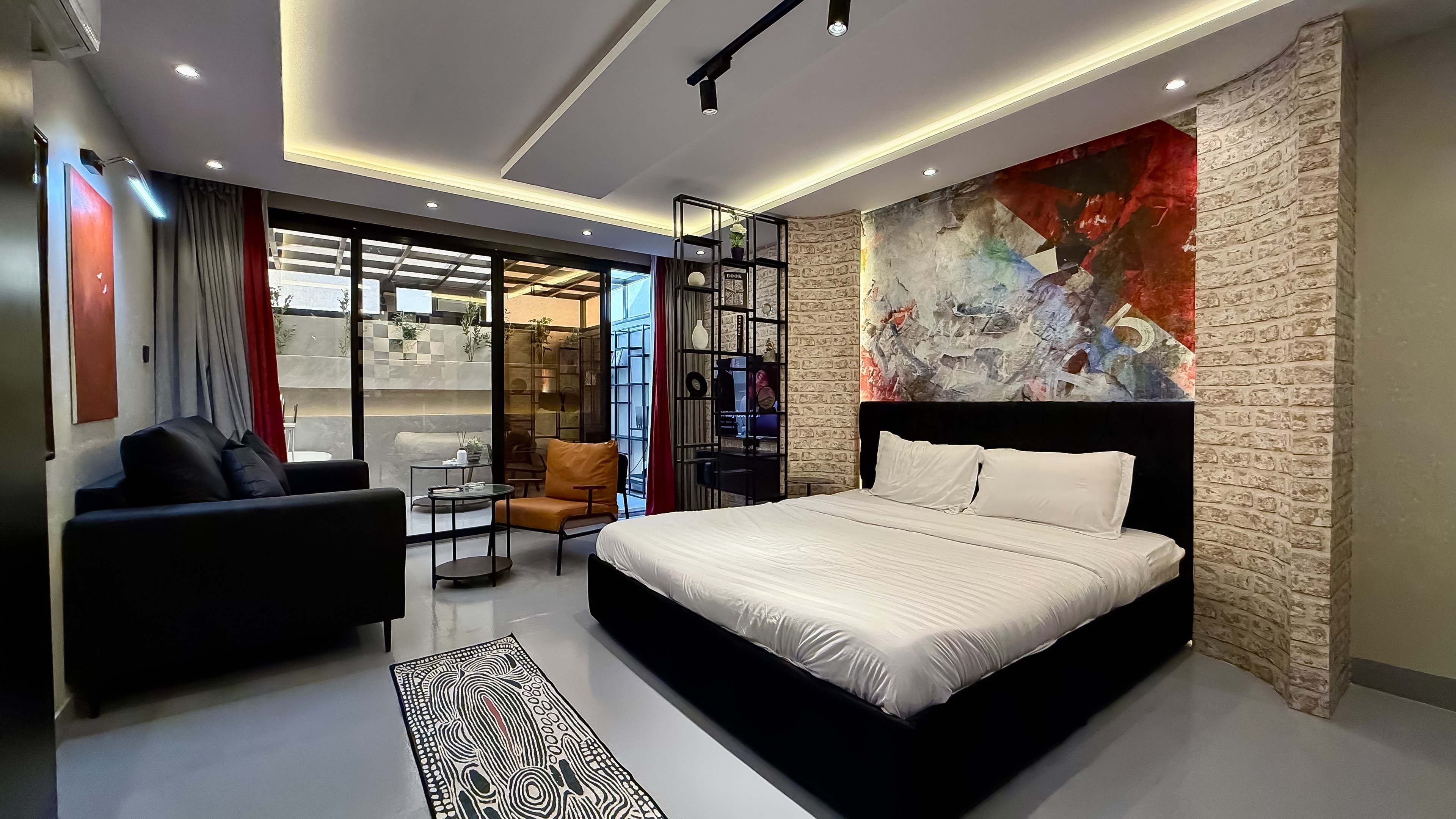 استديو أنيق ببانيو وإضاءة شمسيه 6