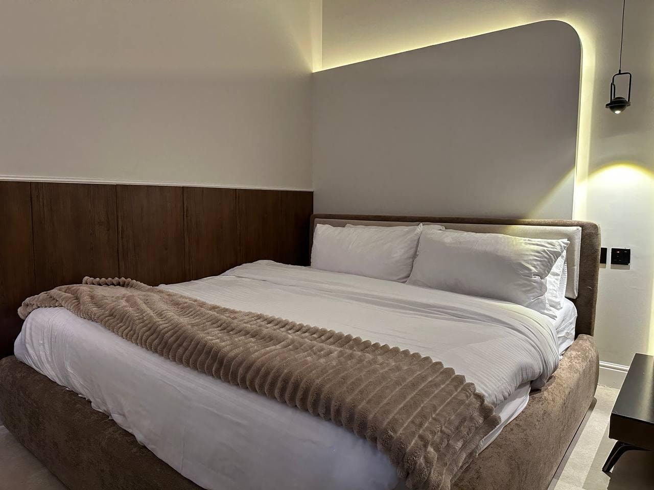 استوديو انيق بجاكوزي 5