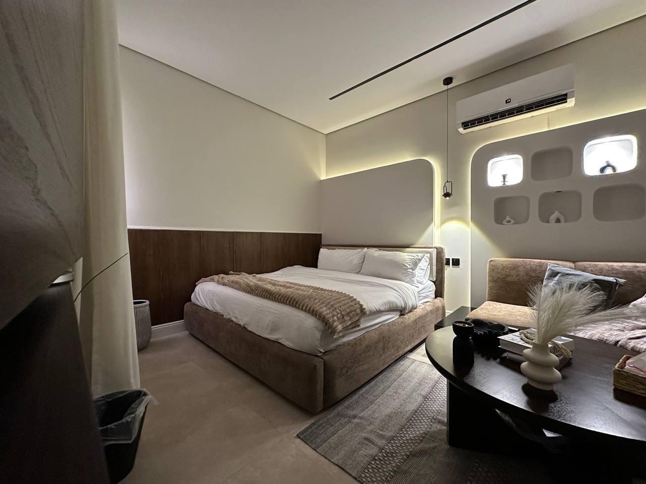 استوديو انيق بجاكوزي 8