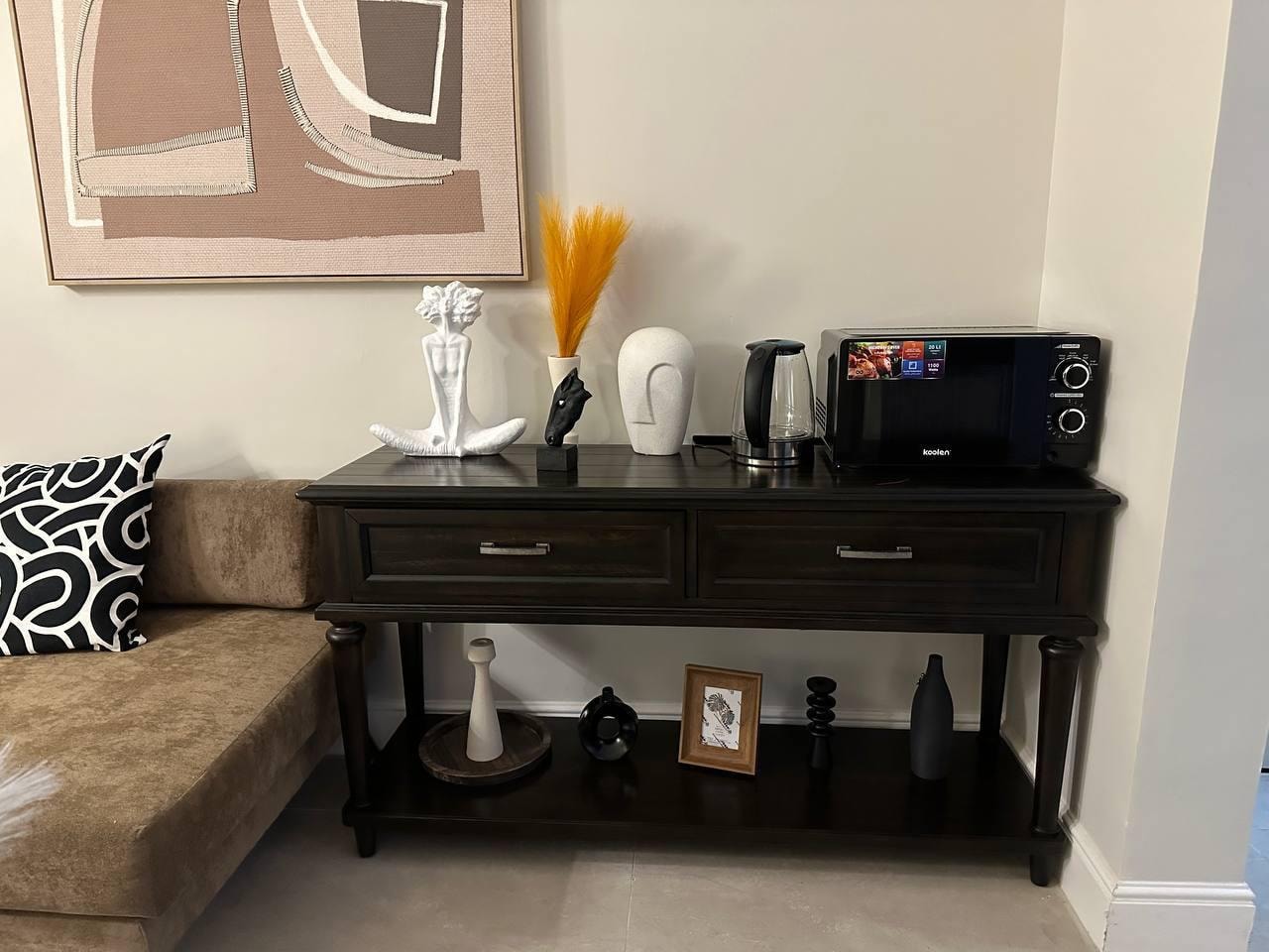 استوديو انيق بجاكوزي 11