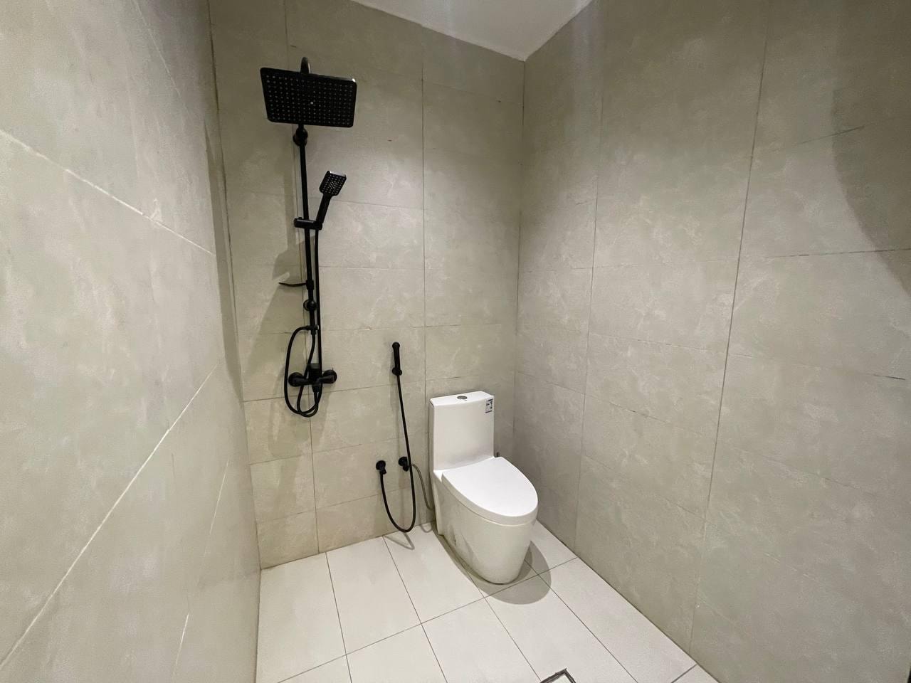 غرفة وصالة حي العقيق 11