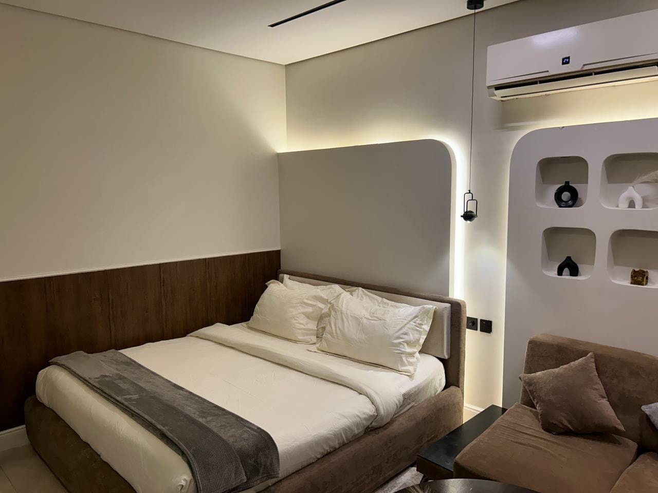 استديو بجاكوزي مميز 8