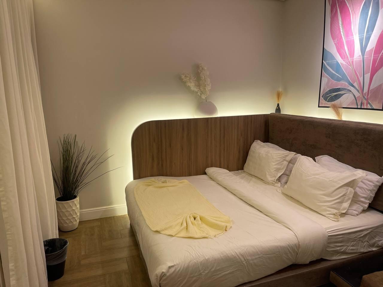 استديو بجاكوزي 8