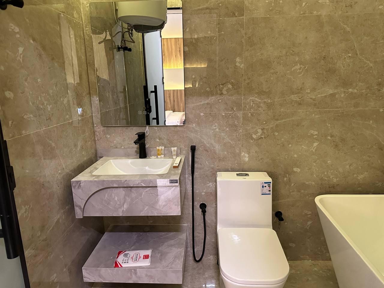 استوديو عصري انيق 11