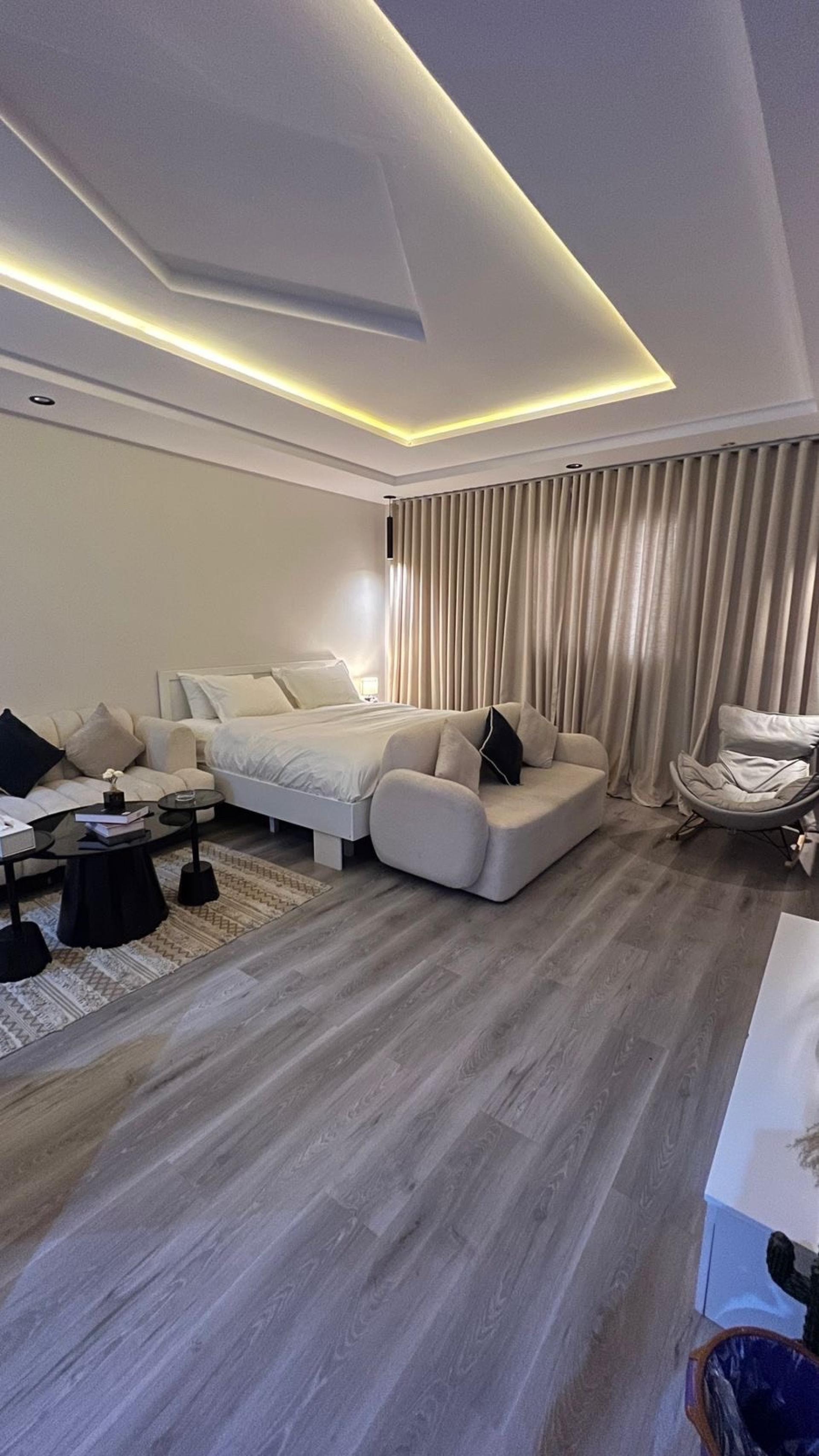 إستديو انيق بدخول ذاتي 3