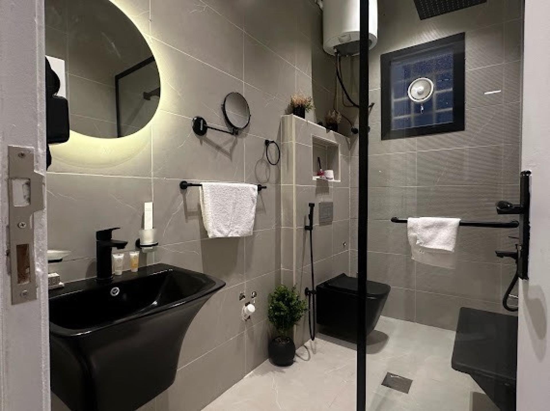 جناح تنفيذي غرفة و صالة 14D 12