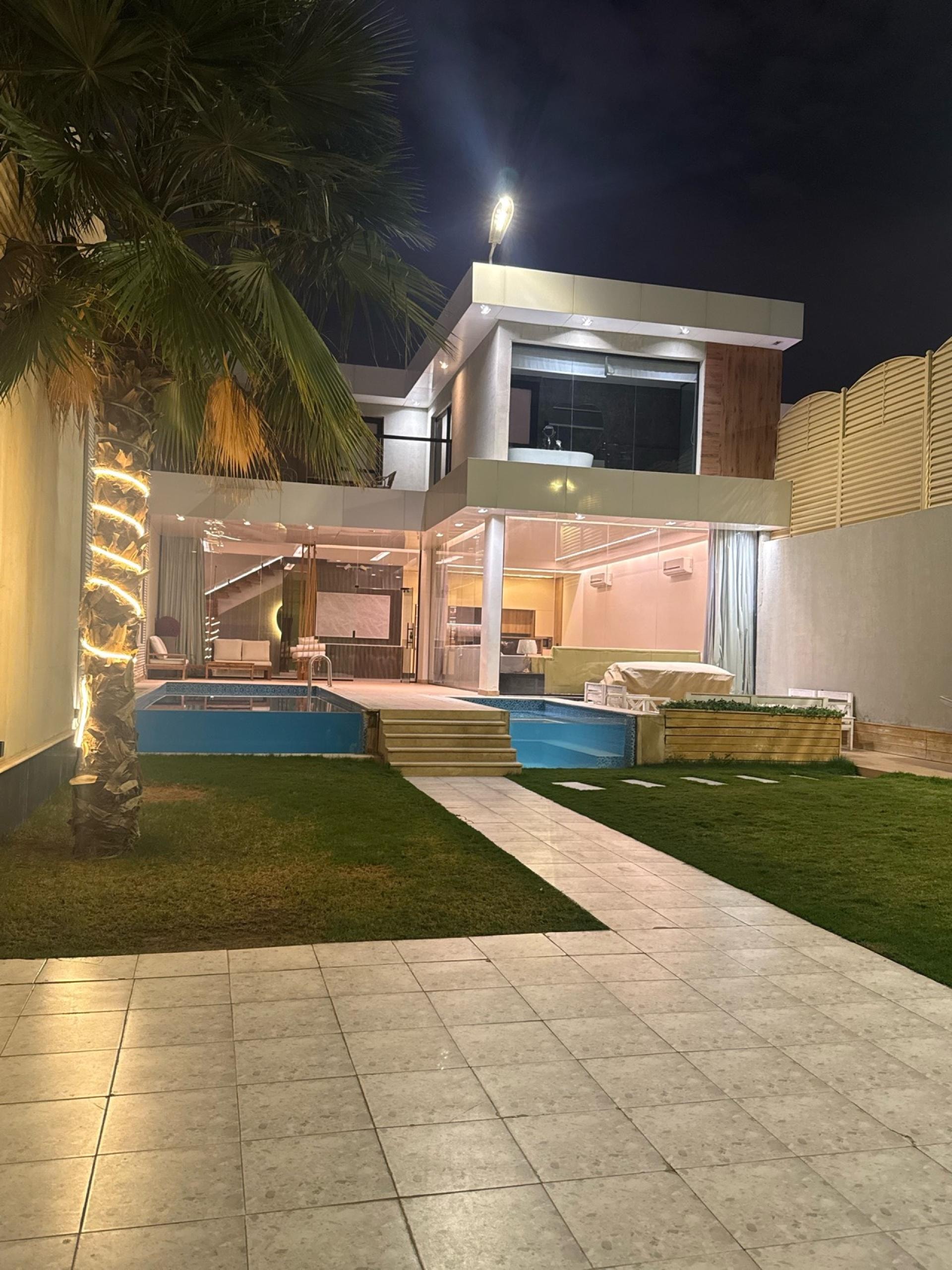 رويال فيينا vip 5