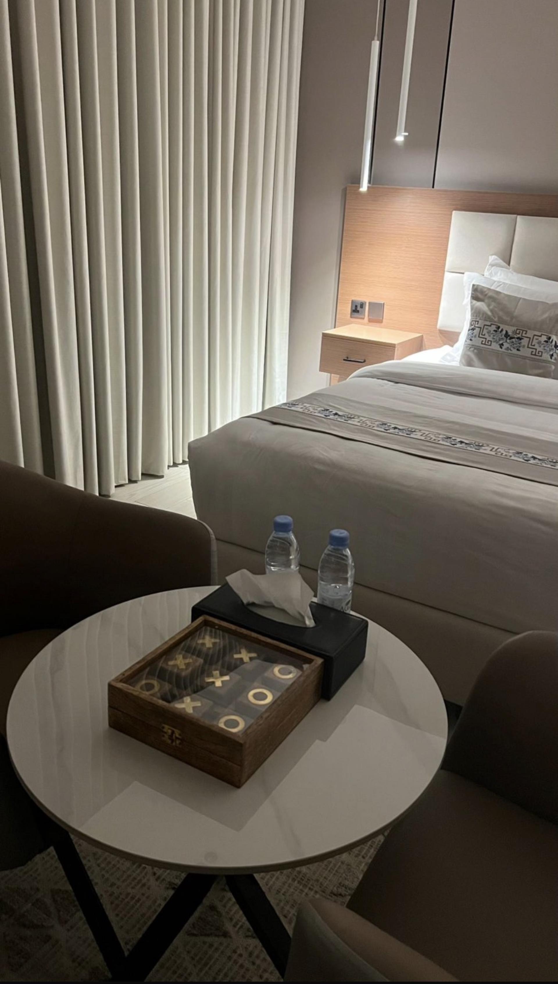 شقه موكسي 11