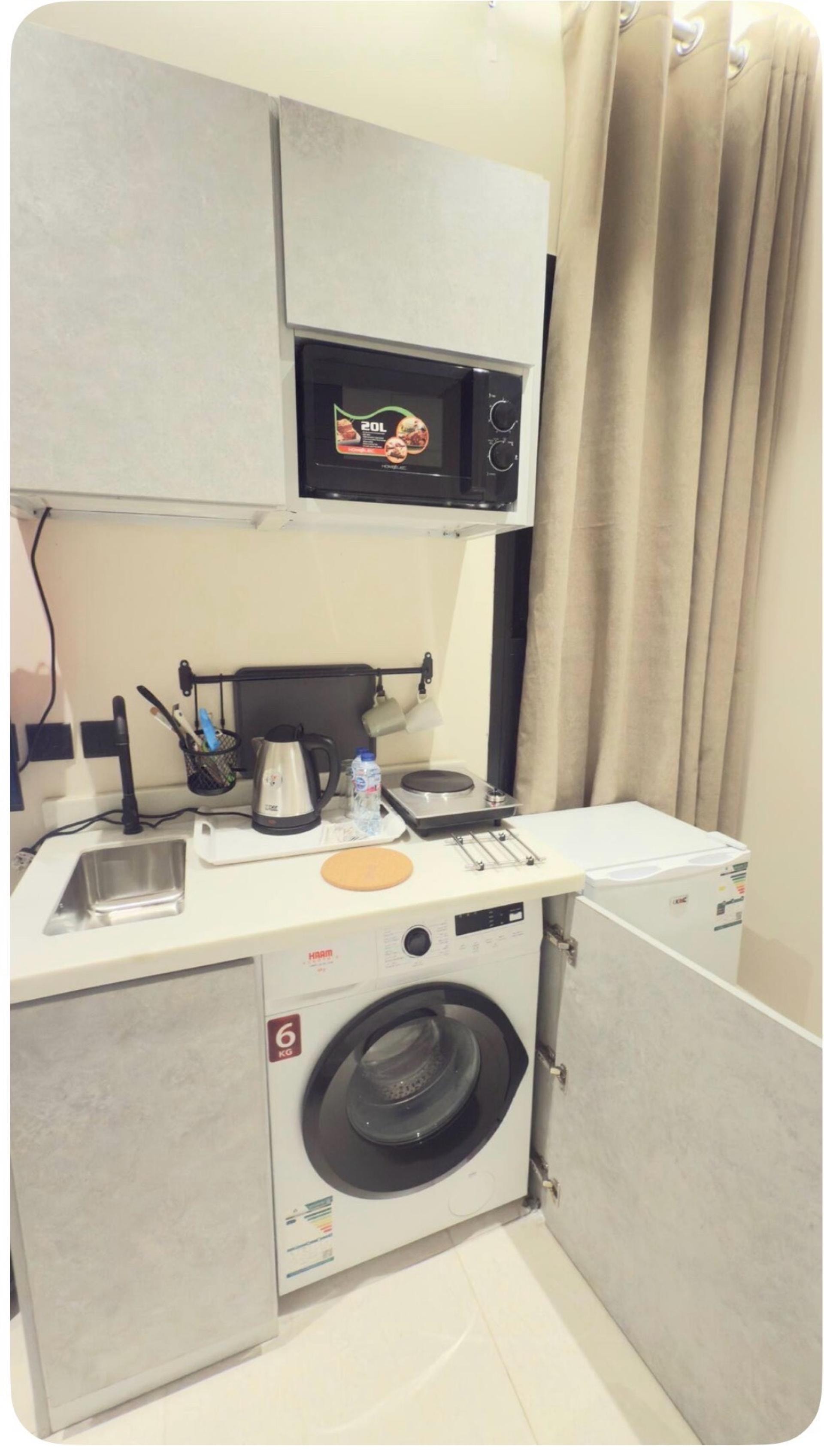 استديوا فاخر في برج انما دخول ذكي 2