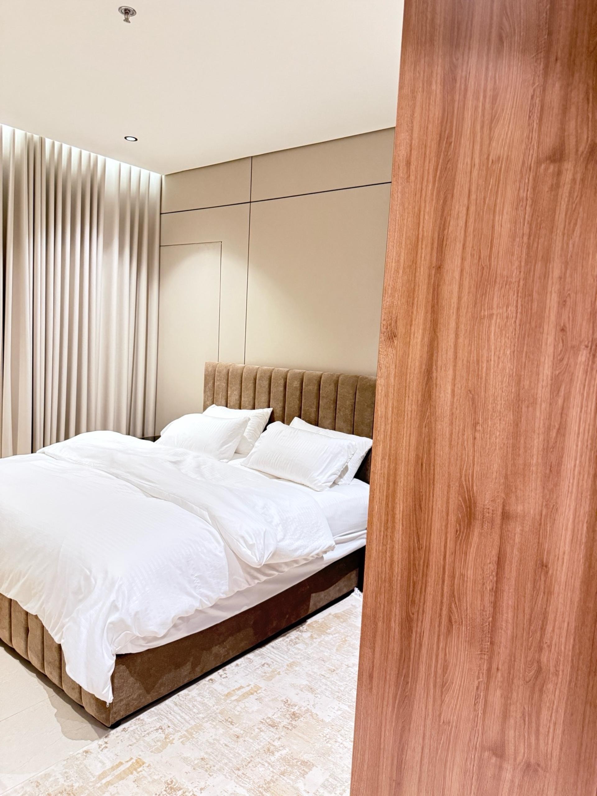 شقة راقية 3 غرف في برج انما ودخول ذكي 8