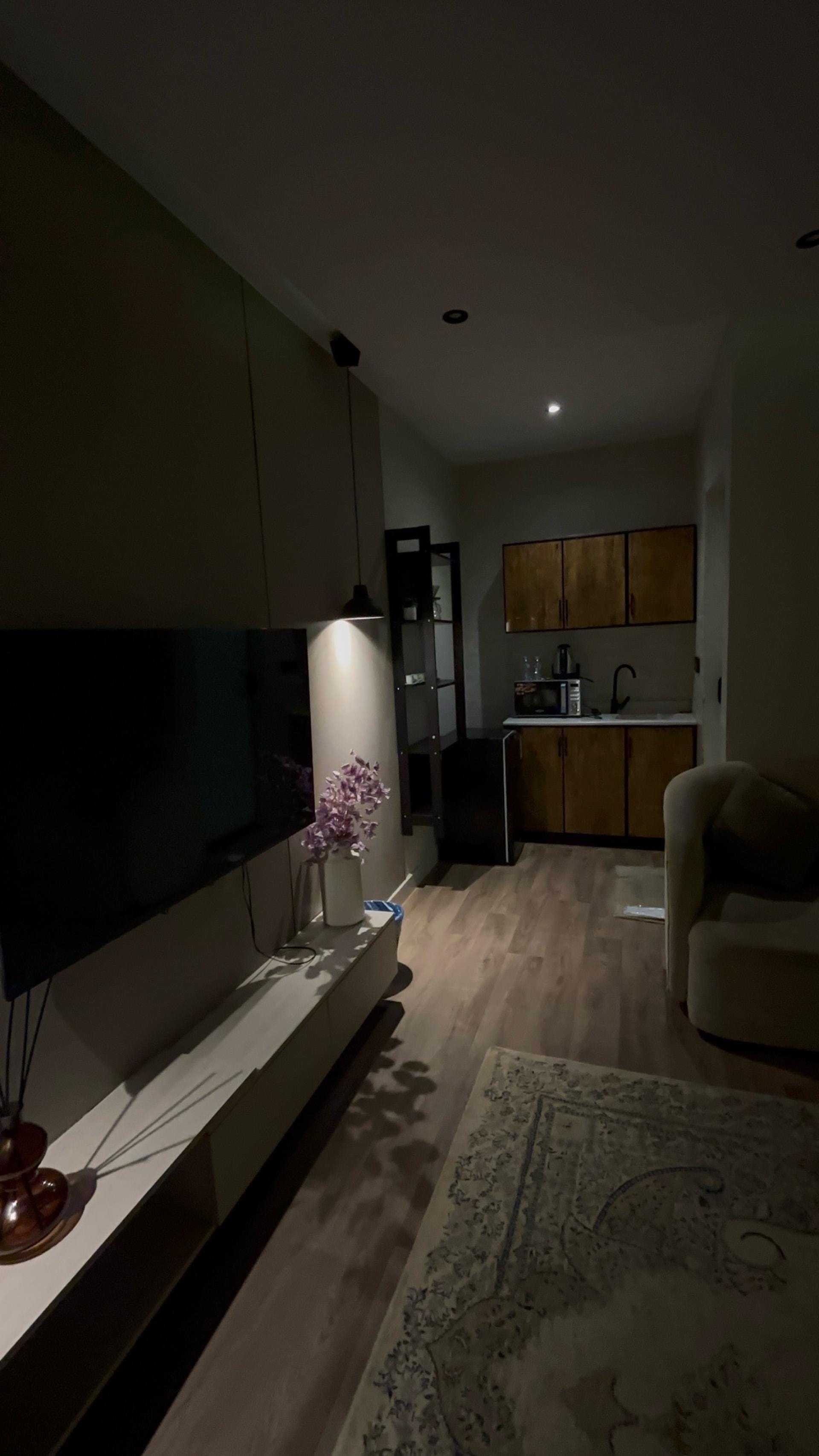 استوديو واسع انيق وهادئ 4