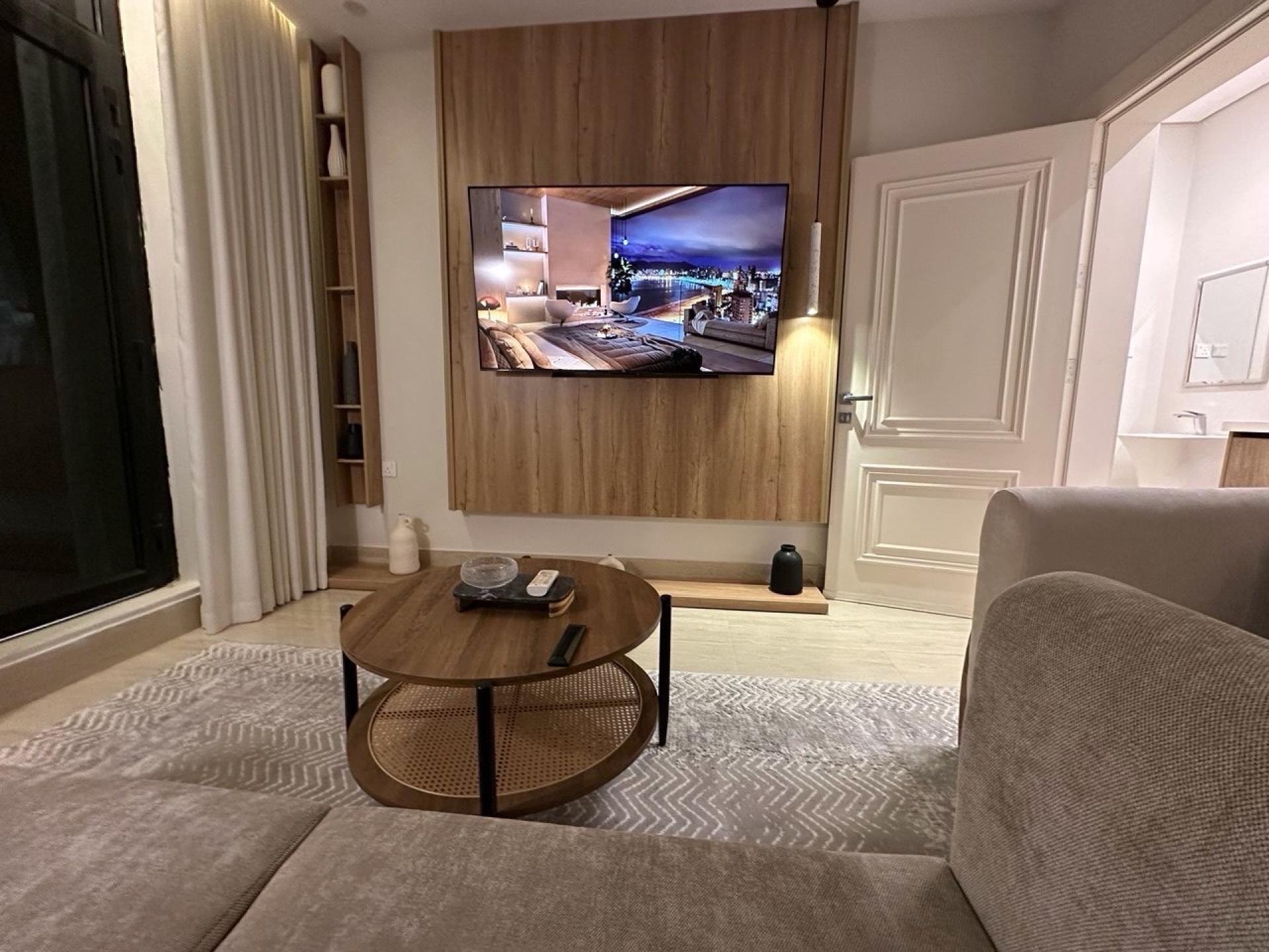 شقة بغرفة نوم وصالة 3